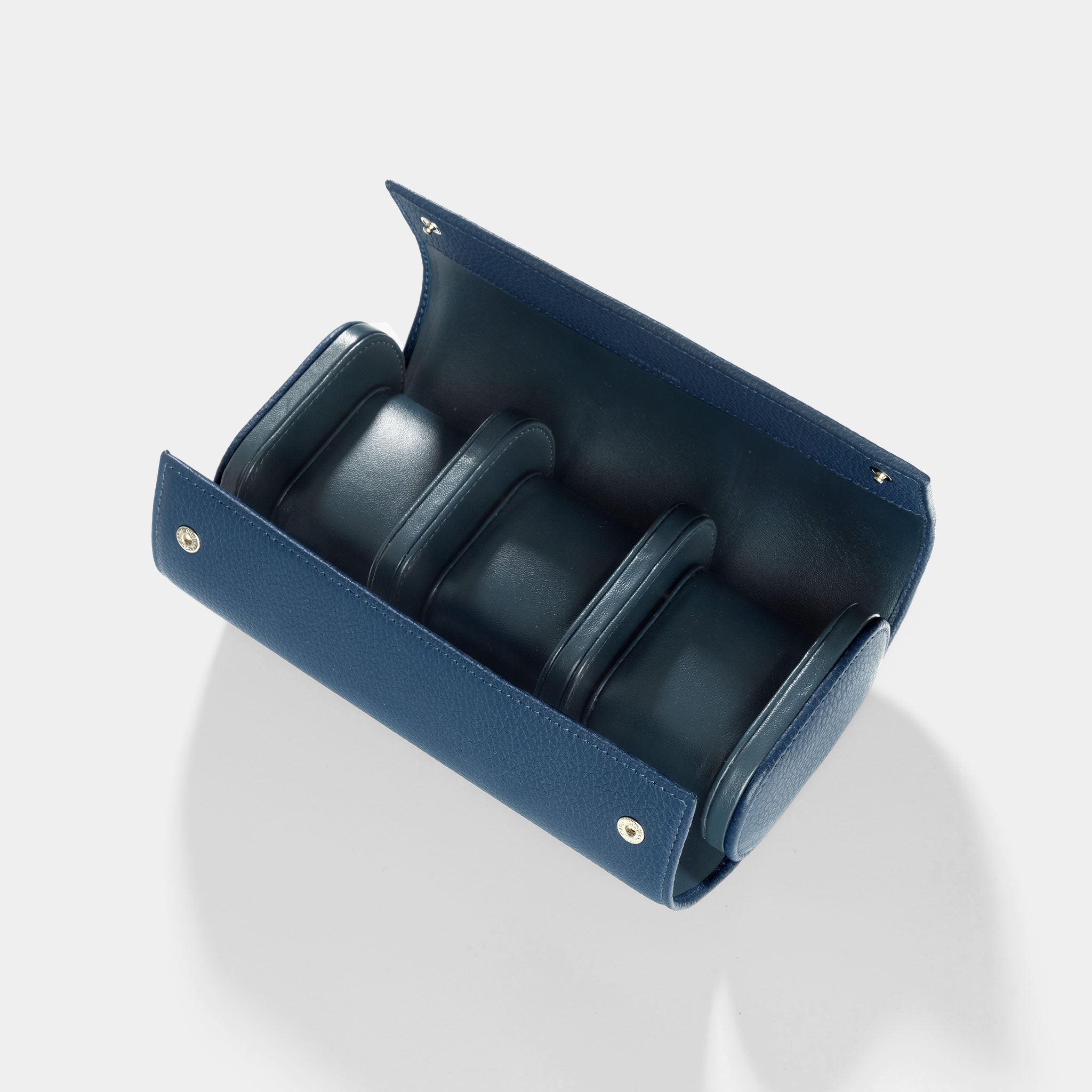 Unique_Oval_Blue_Leather_Watch_Box_For_Audemars_Piguet_Watches