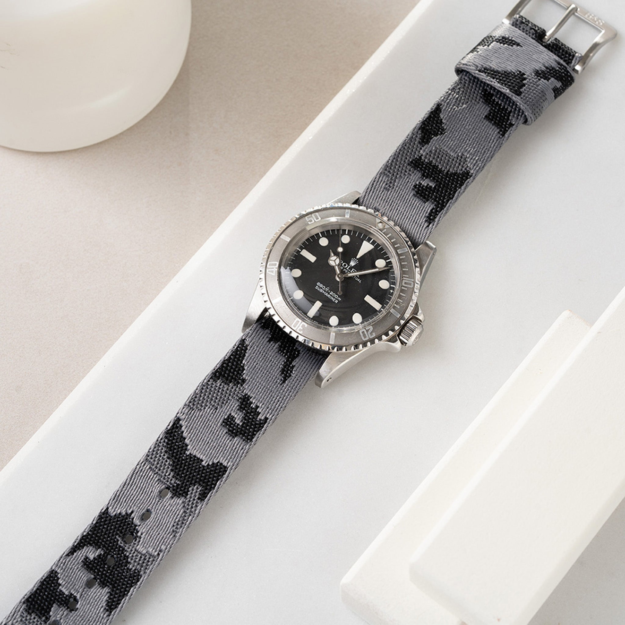 grey_Camo_Jacquard_Nato_Watch_Strap_For_Rolex_Submariner_5513