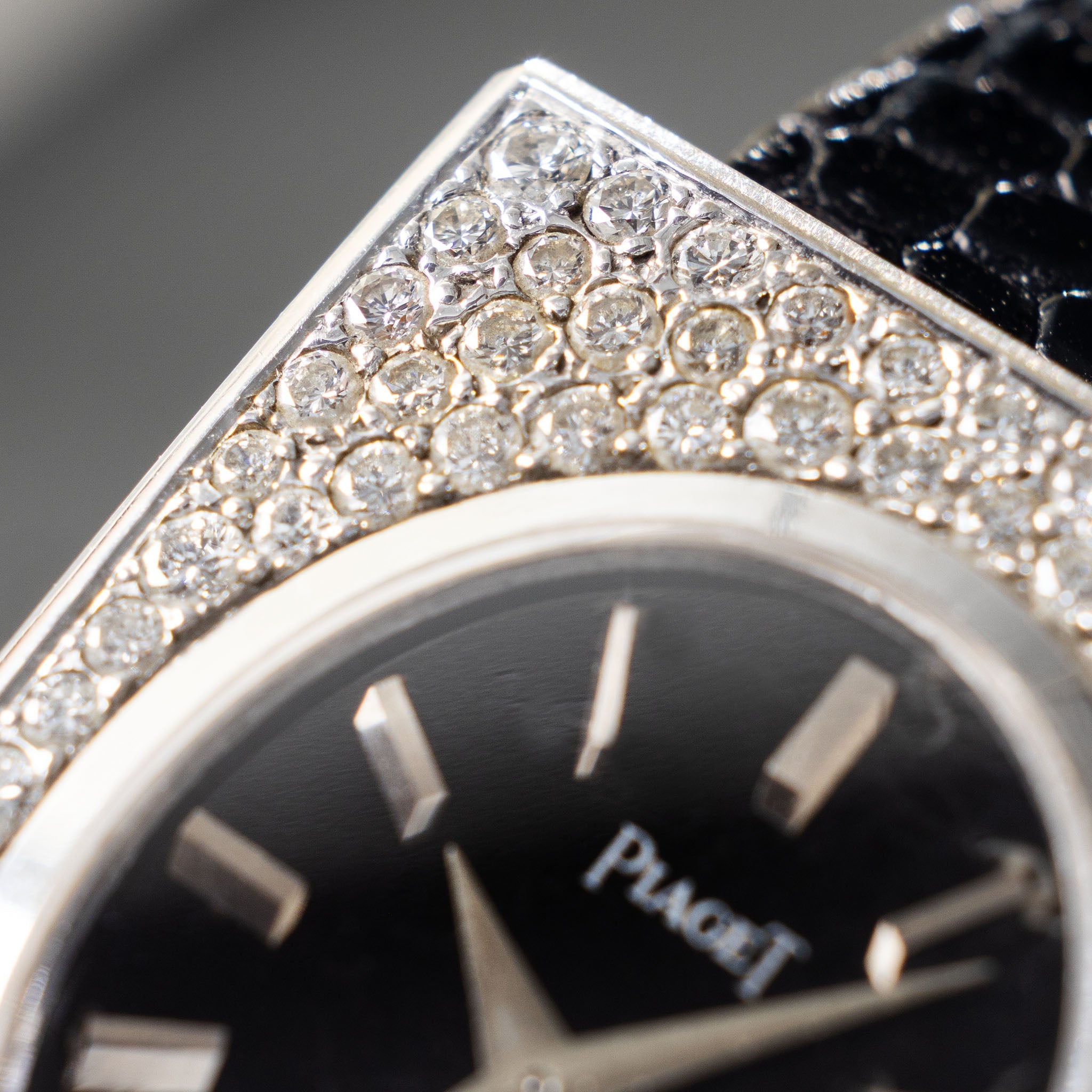 Piaget Dresswatch Diamond White Gold Pave Case ref. 918