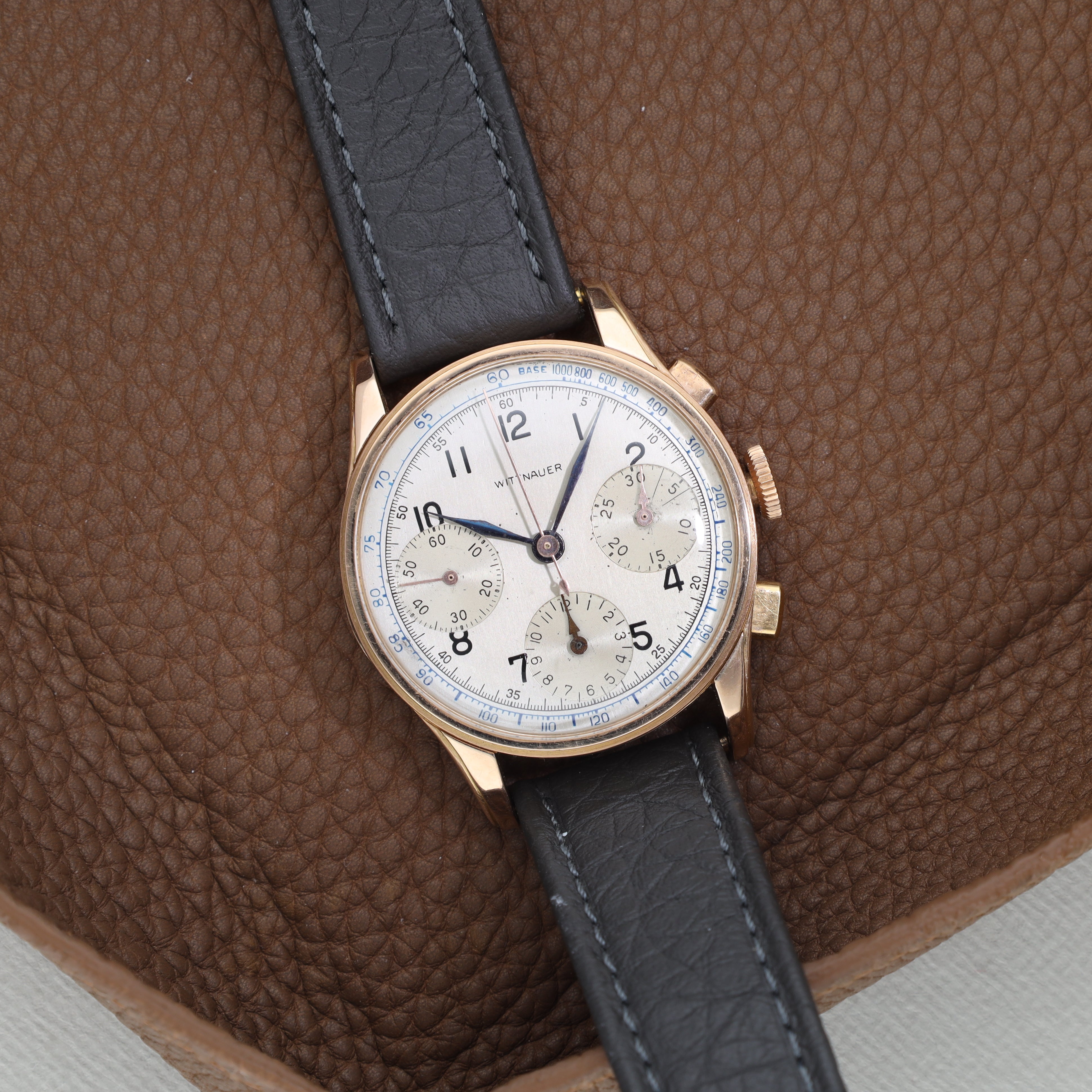 Wittnauer Valjoux 21 pink gold chronograph - incoming