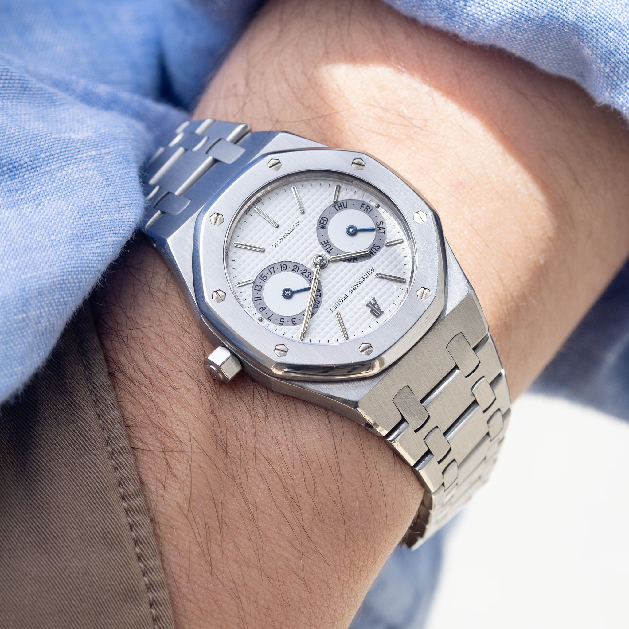 AUDEMARS PIGUET ROYAL OAK DAY-DATE 25572ST Weißes Zifferblatt