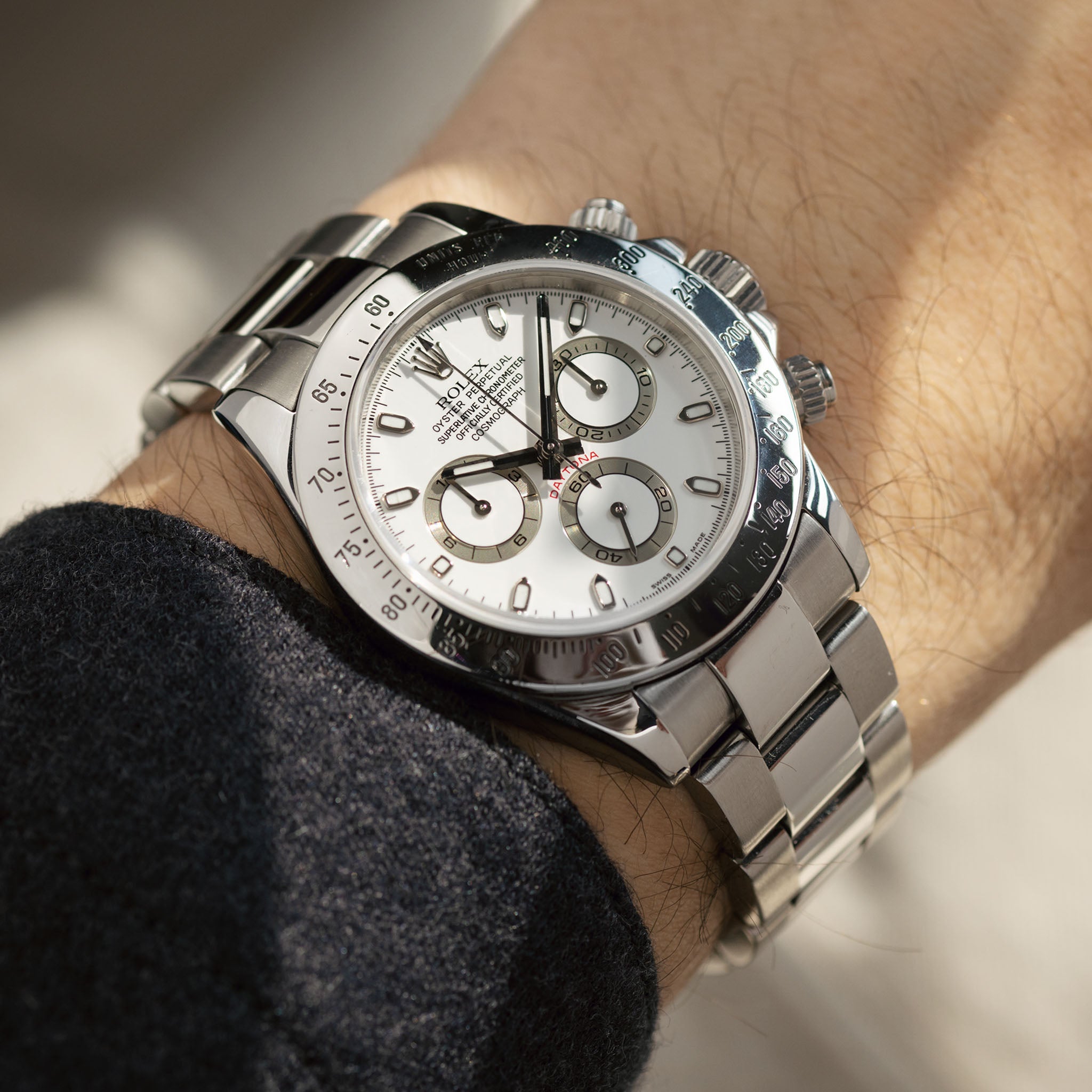 Rolex Cosmograph Daytona 116520 Weißes Zifferblatt mit Box und Papiere