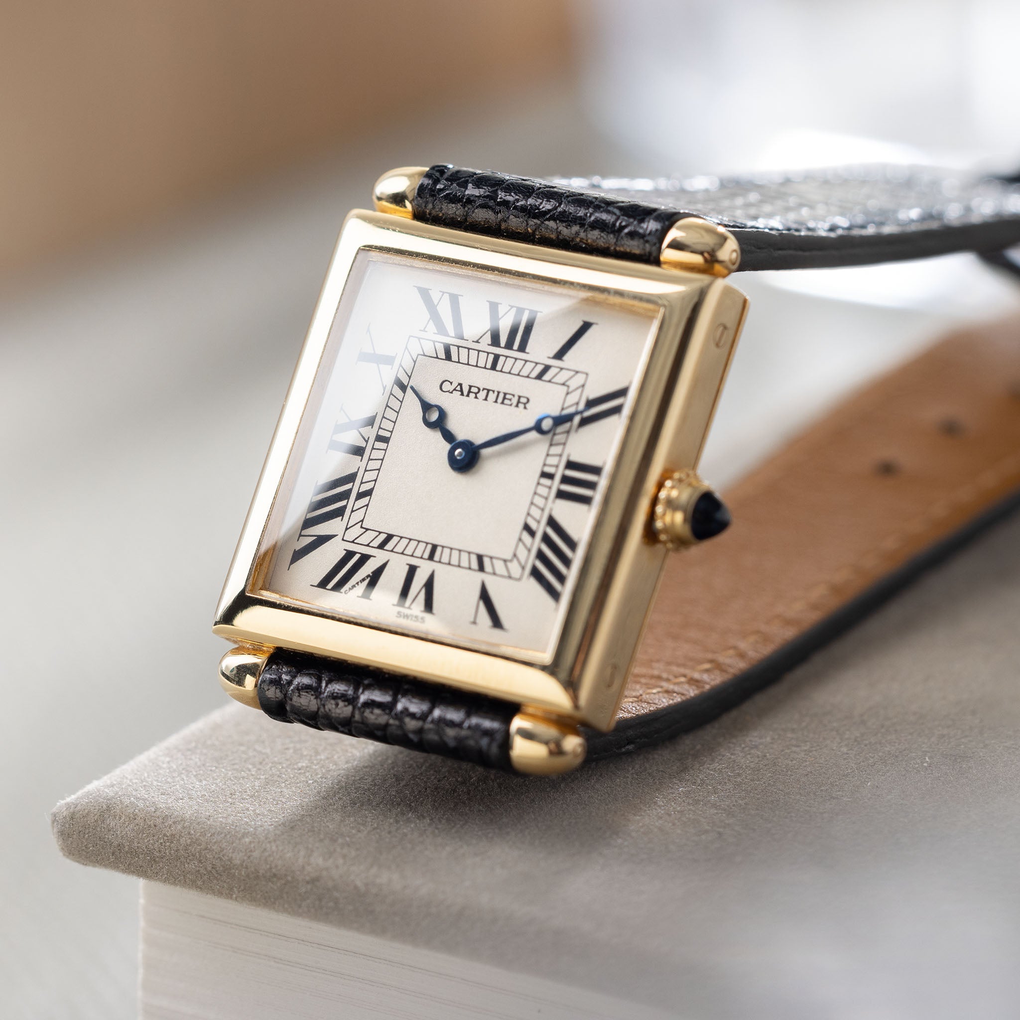 Cartier Tank Obus 1630 18 Karat Gelbgold