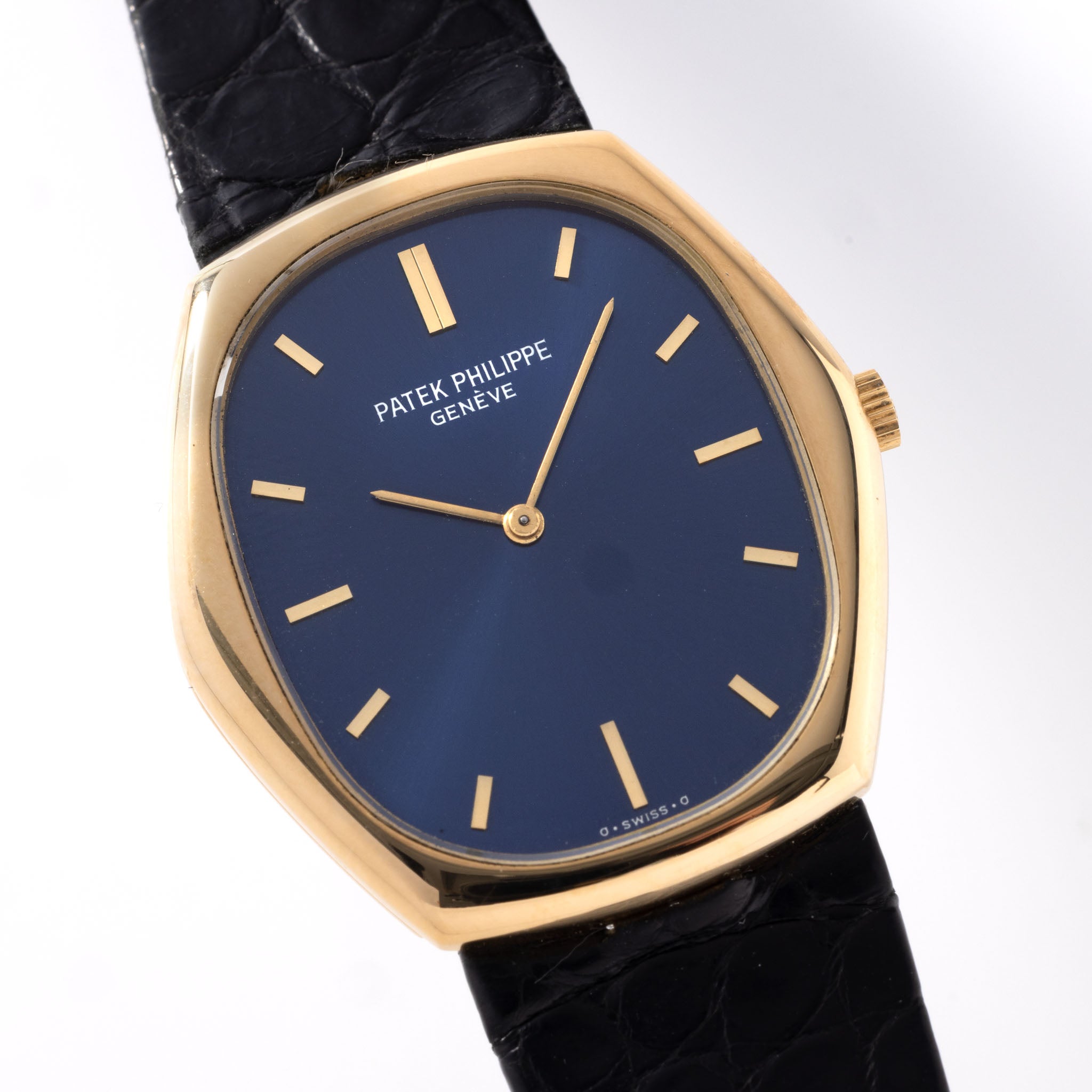 Patek Philippe Ellipse 3858 18 Karat Gelbgold, blaues Zifferblatt