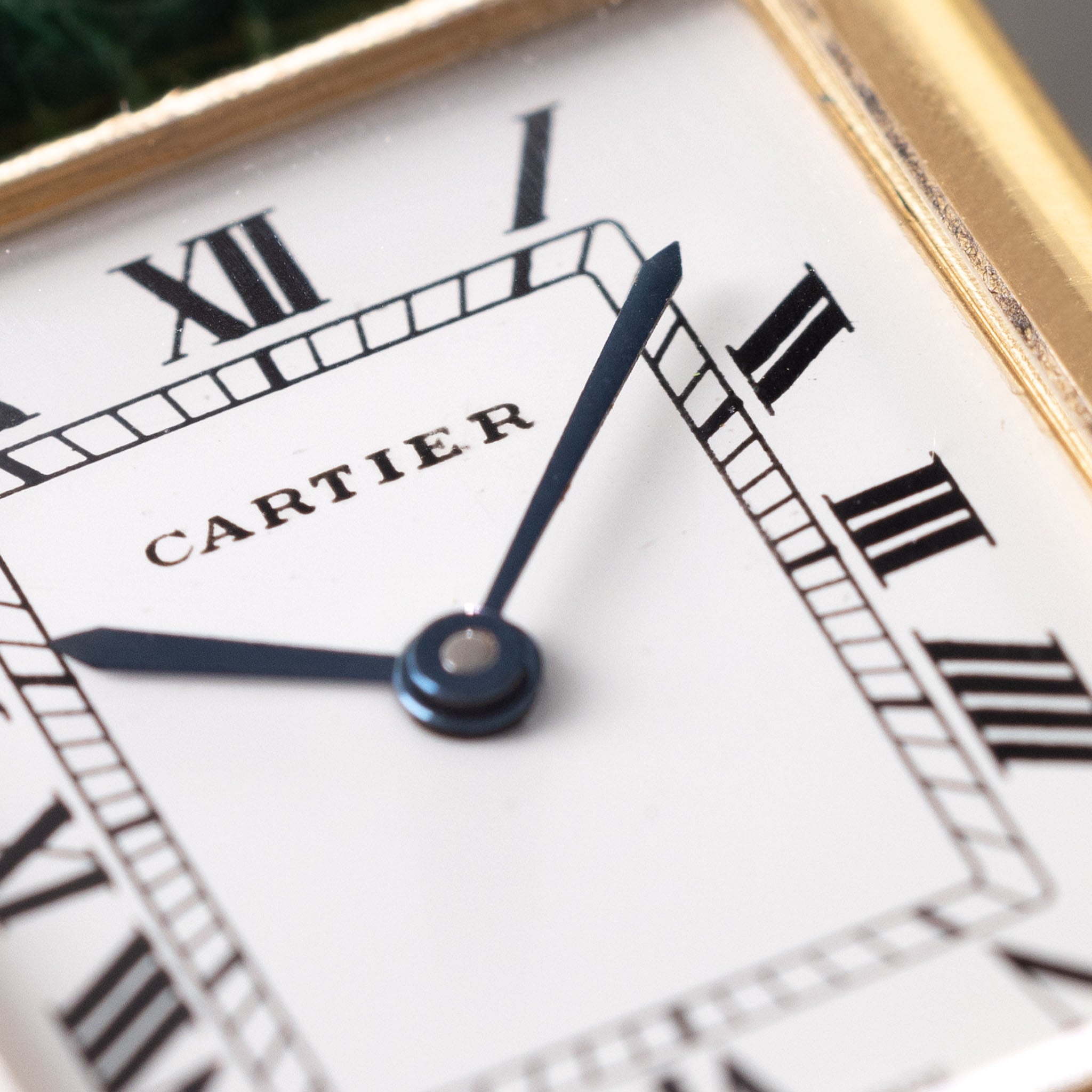 Cartier Tank Louis 18 Karat Gelbgold Quartz