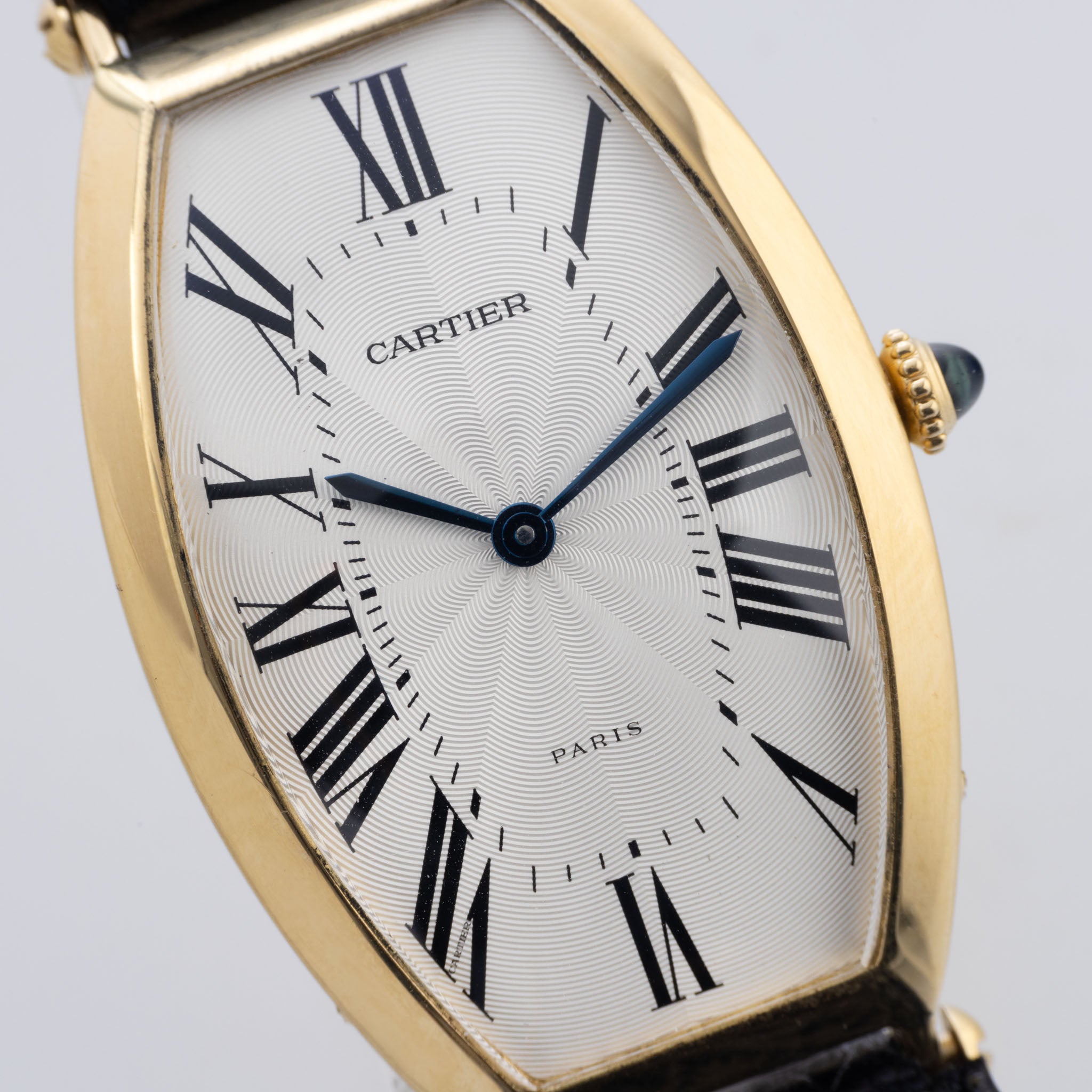 Cartier Tonneau Paris 18k Gelbgold