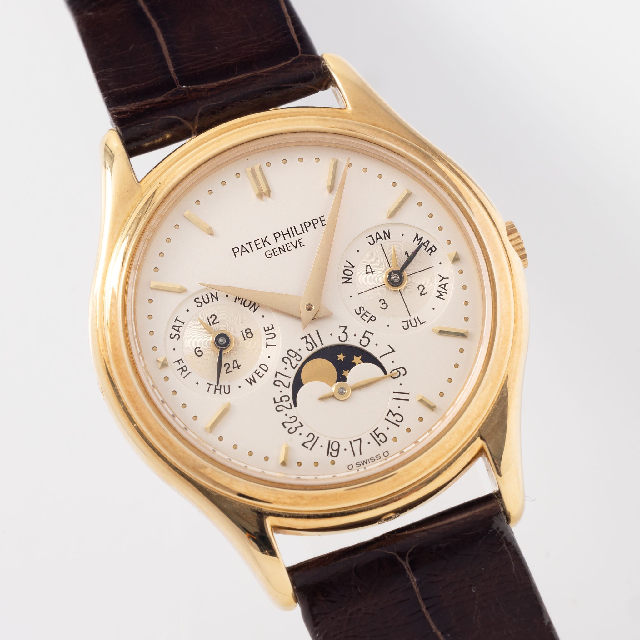 Patek Philippe Perpetual Kalender 2. Serie mit Auszug aus dem Archiv Referenz 3940