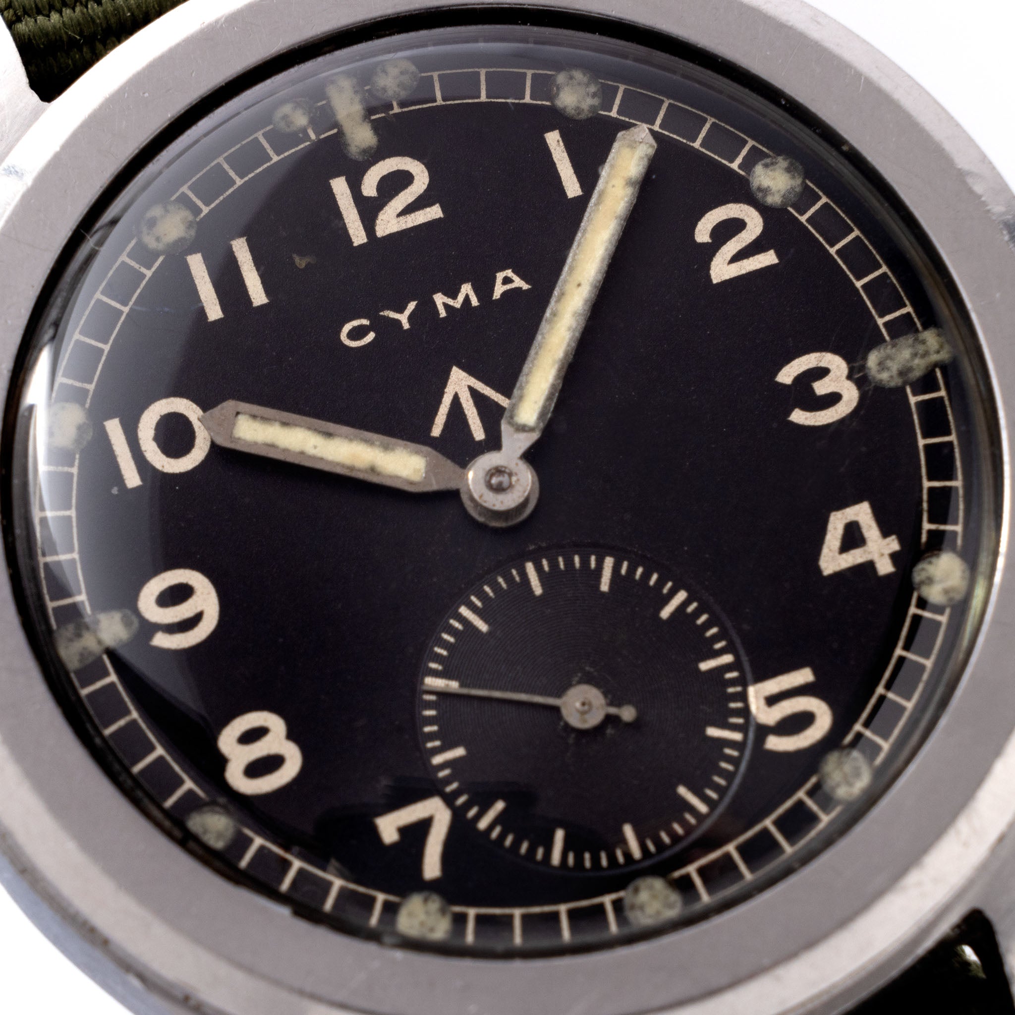 Cyma Dirty Dozen Militär Uhr