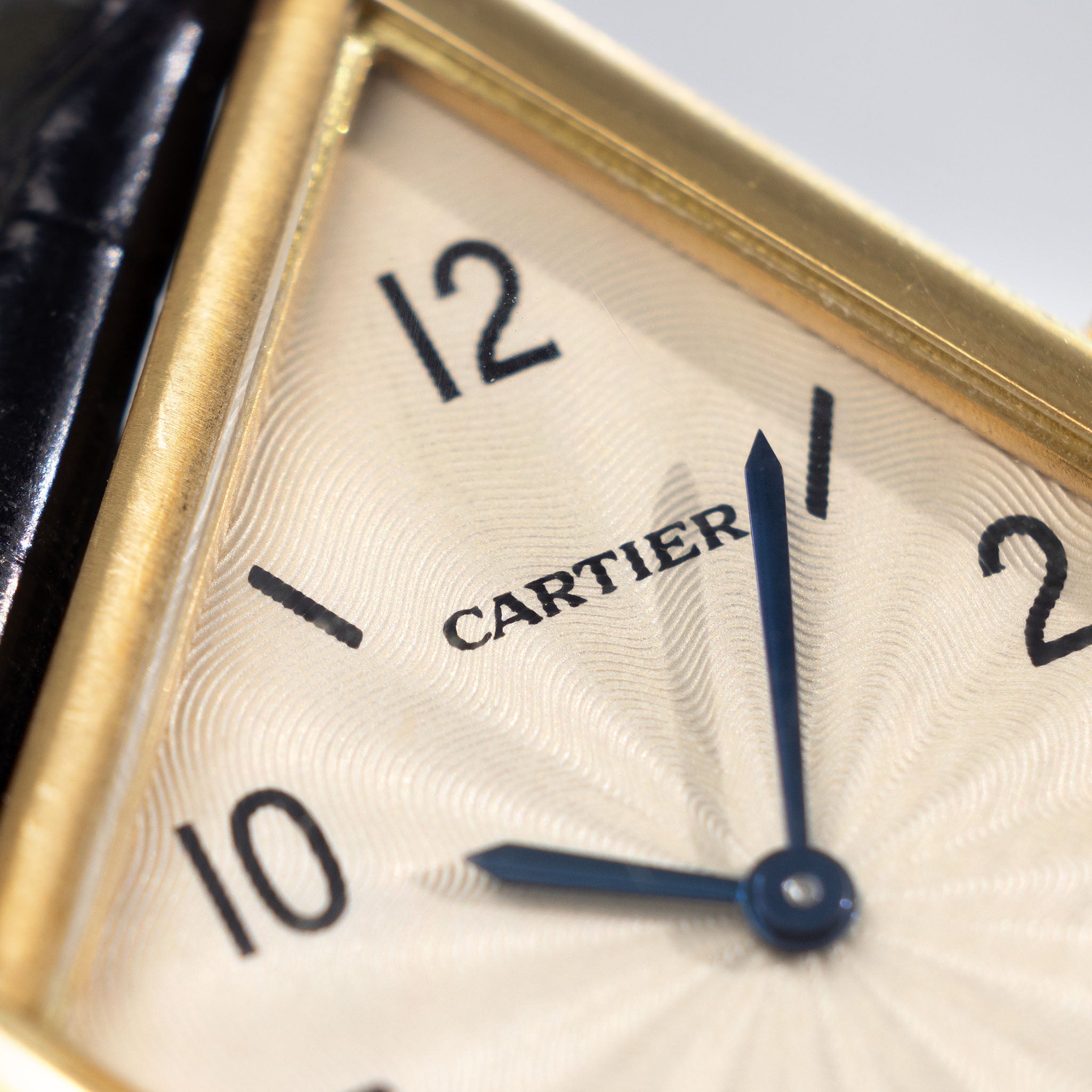 Cartier Tank CPCP Asymétrique in 18k yellow gold ‌