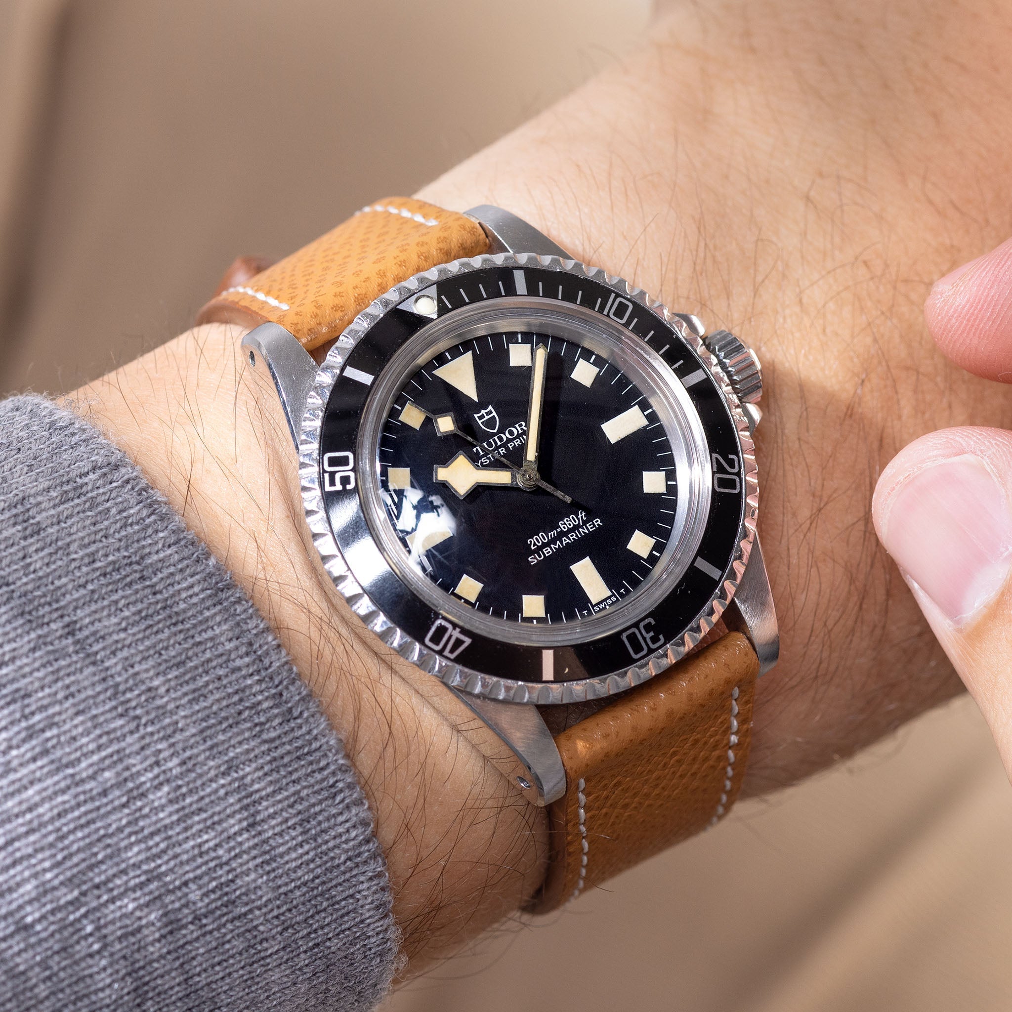 Tudor Submariner Snowflake 9401/0 vivid patina with box and Tudor service