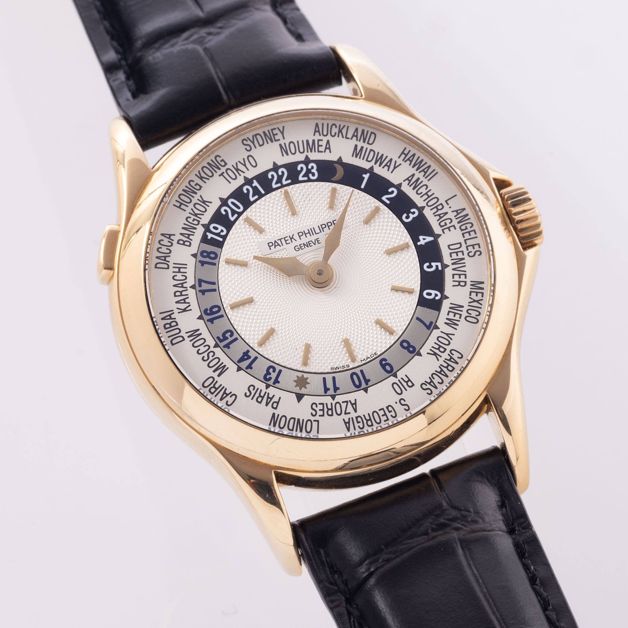 Patek Philippe 5110J World Time with Extract of Archives