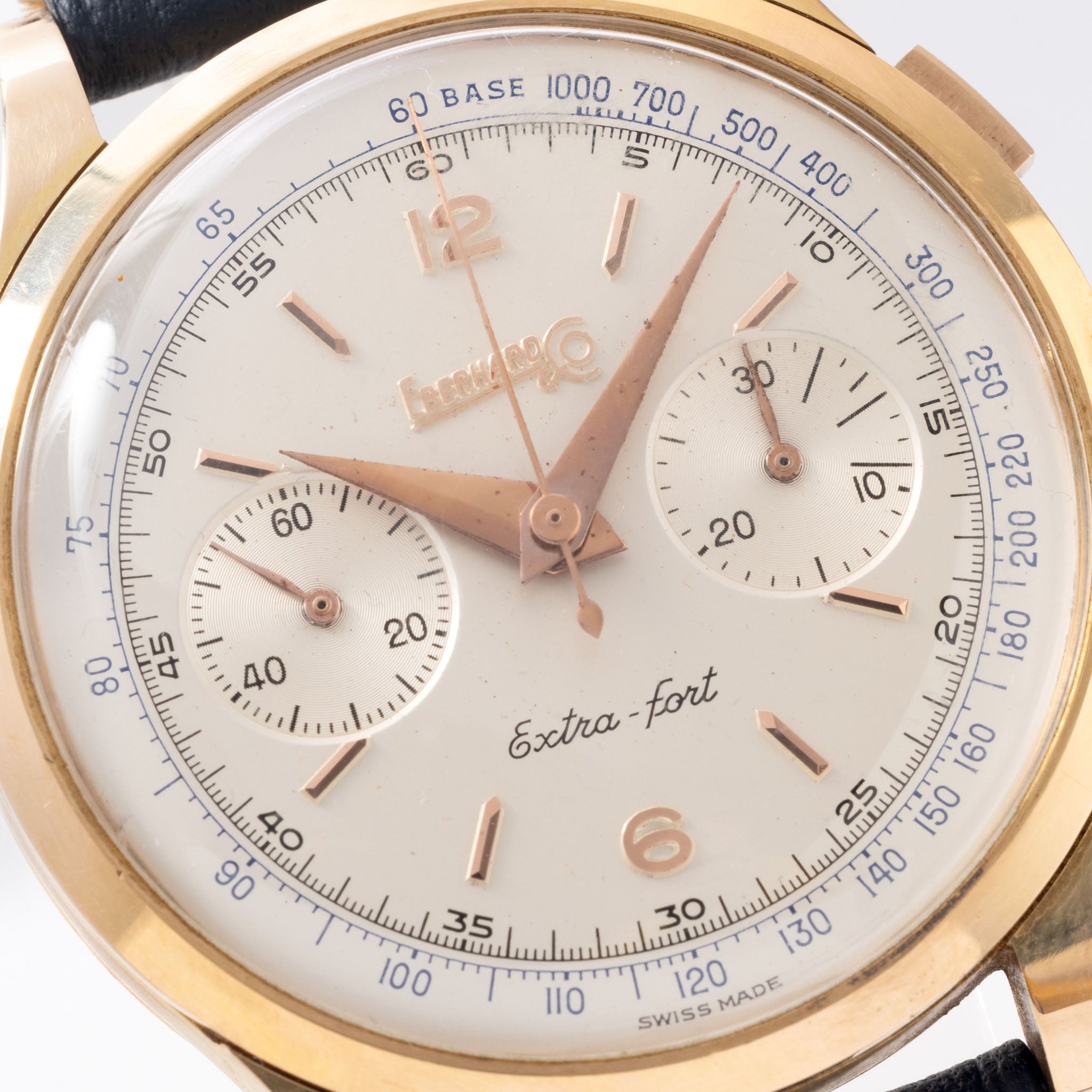 Eberhard & Co. Flyback Chronograph Extra-Fort in 18k Rose Gold Ref. 14003