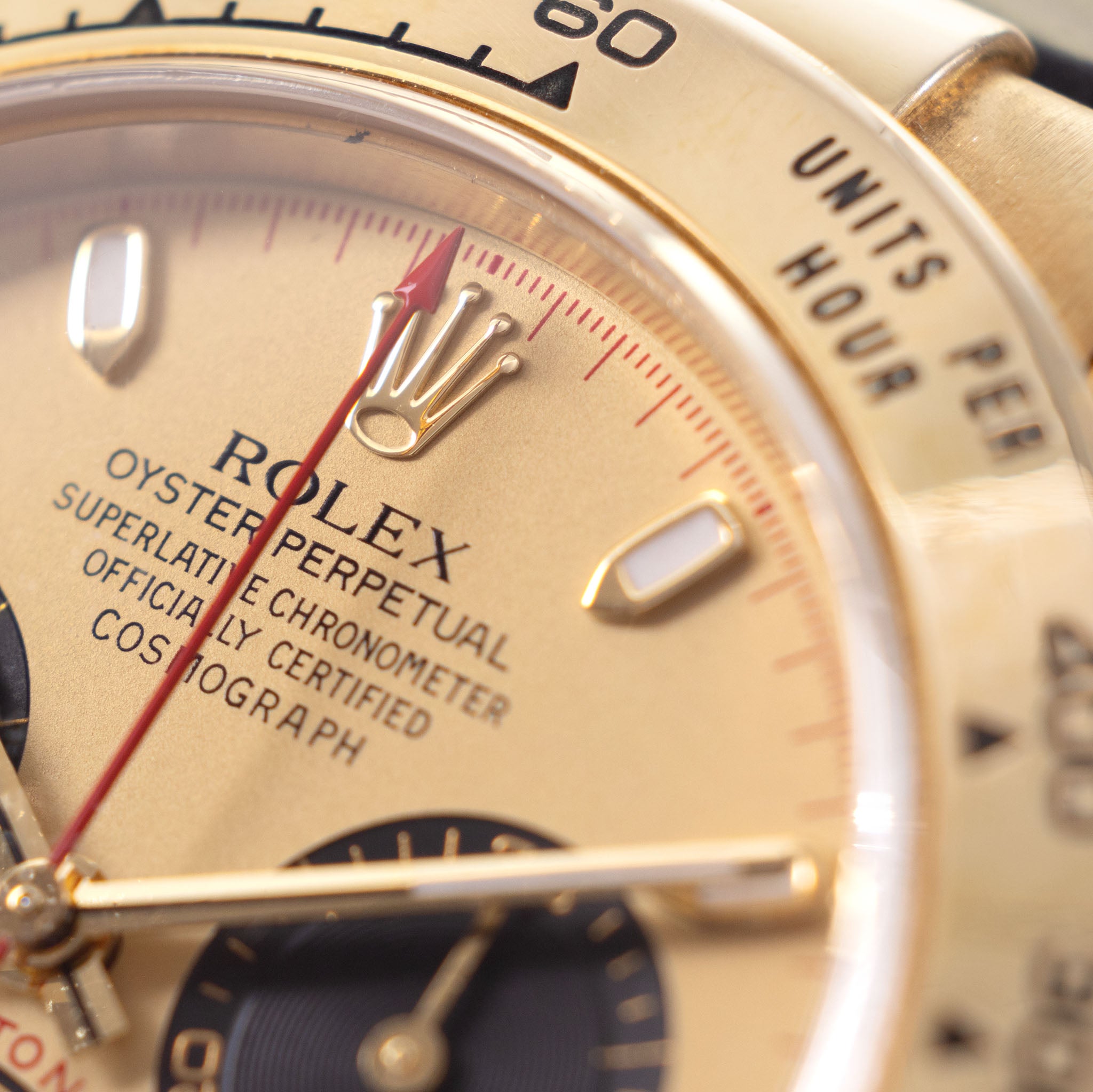 Rolex Daytona “Lemon” Dial in 18k Yellow Gold Ref. 116518