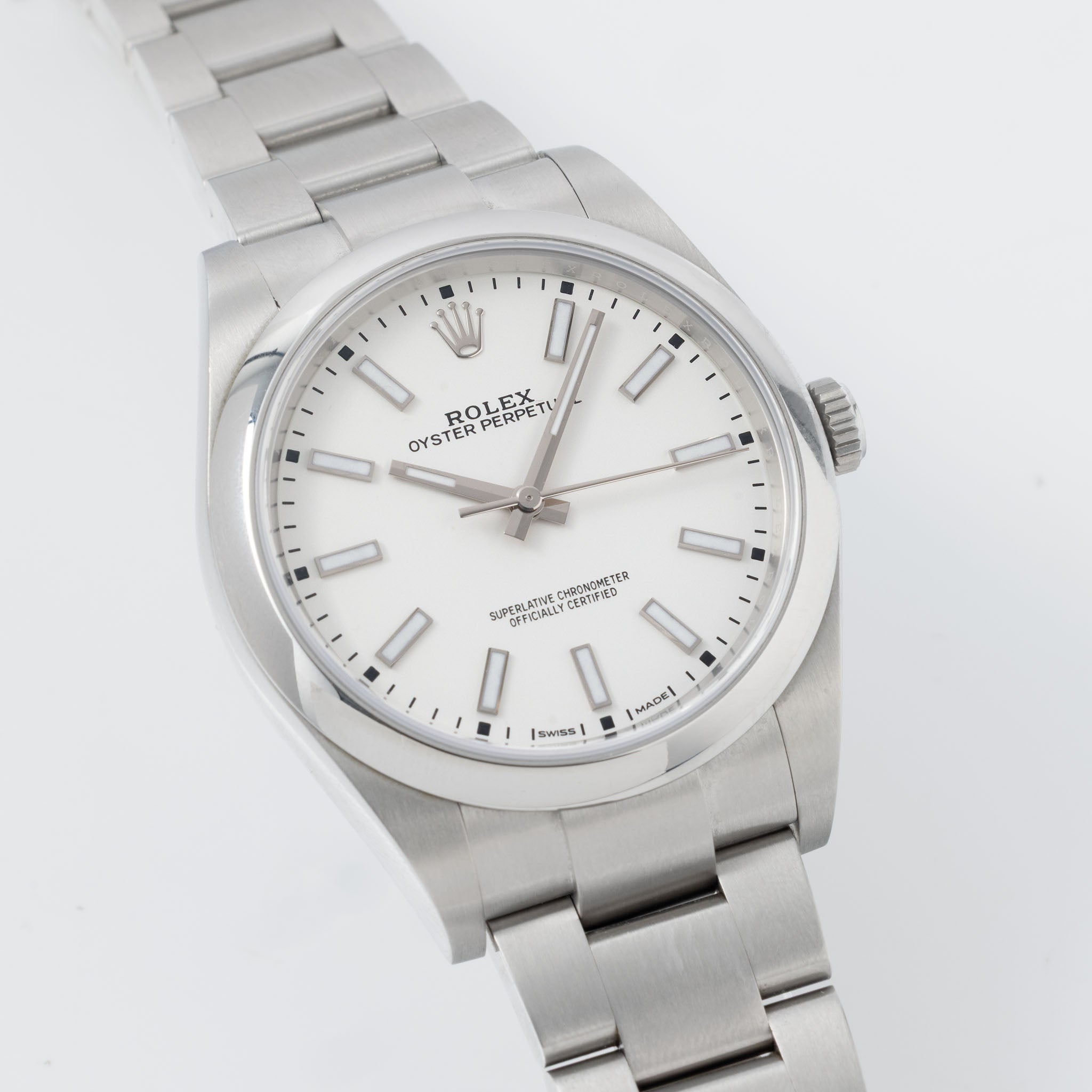 Rolex Oyster Perpetual 39 Ref. 114300 White Dial Full-Set 2020