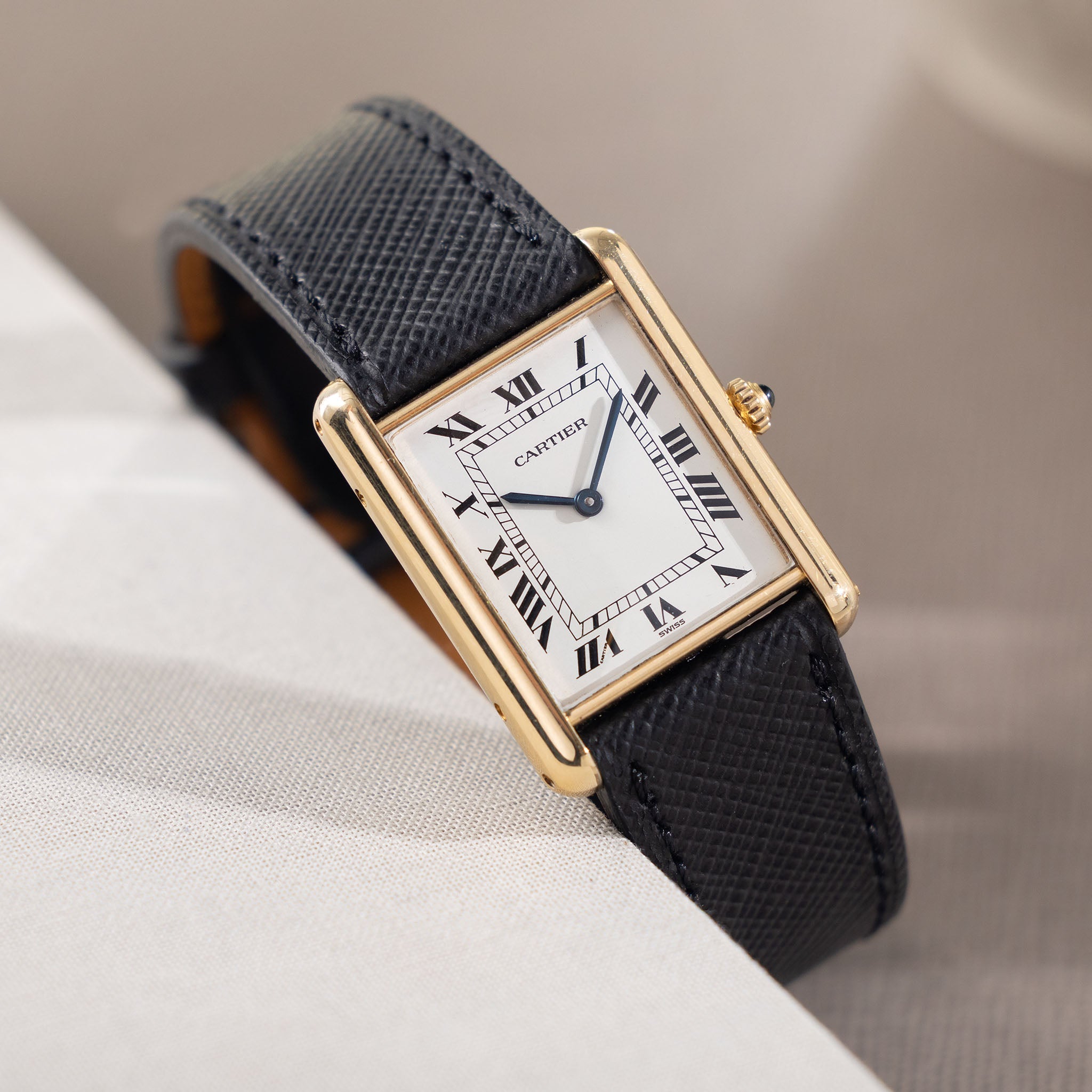 Cartier Tank Louis medium size ref 88105 in 18 k yellow gold