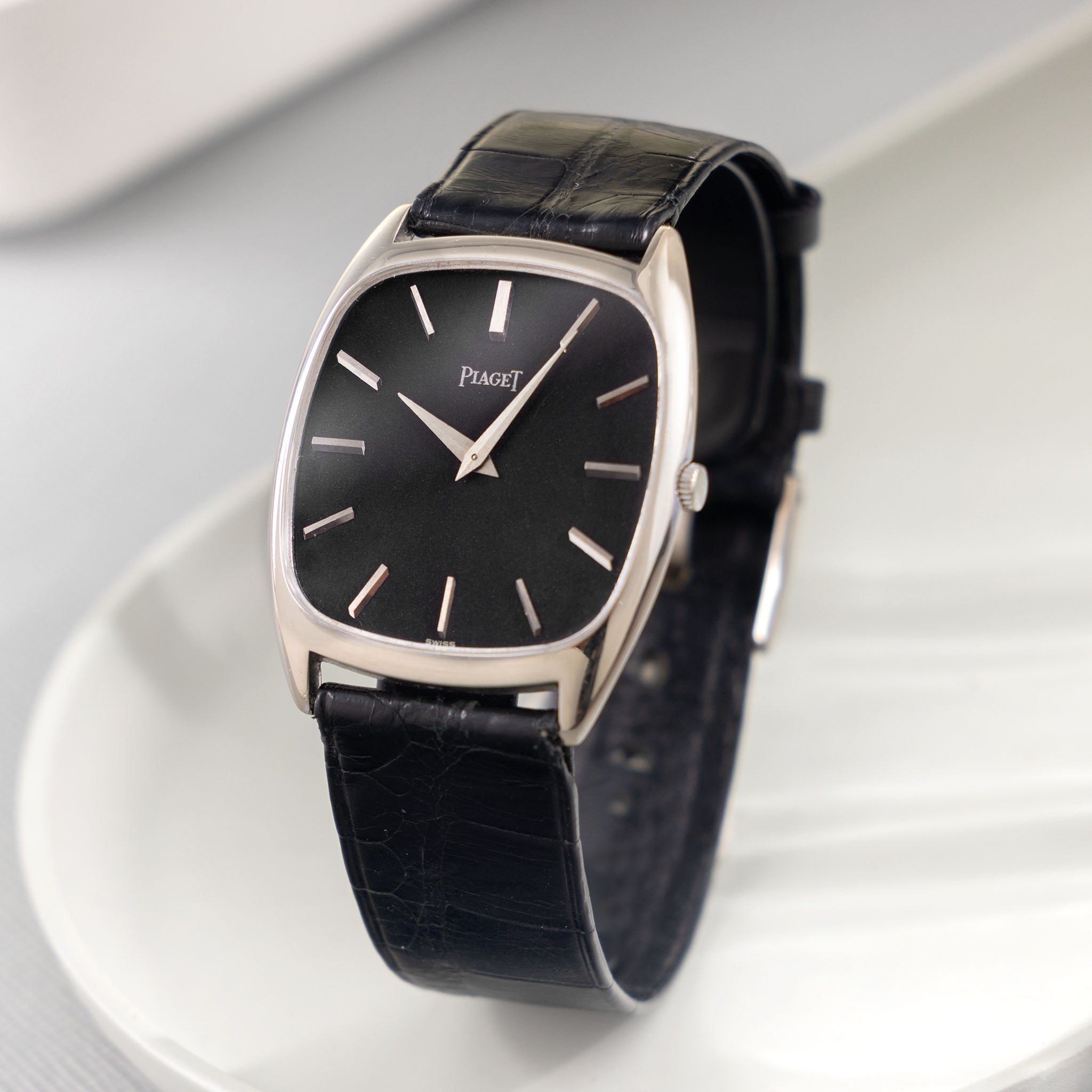 Piaget Emperador “Ultra Thin” Dresswatch Black Dial ref. 9591  in 18k white gold