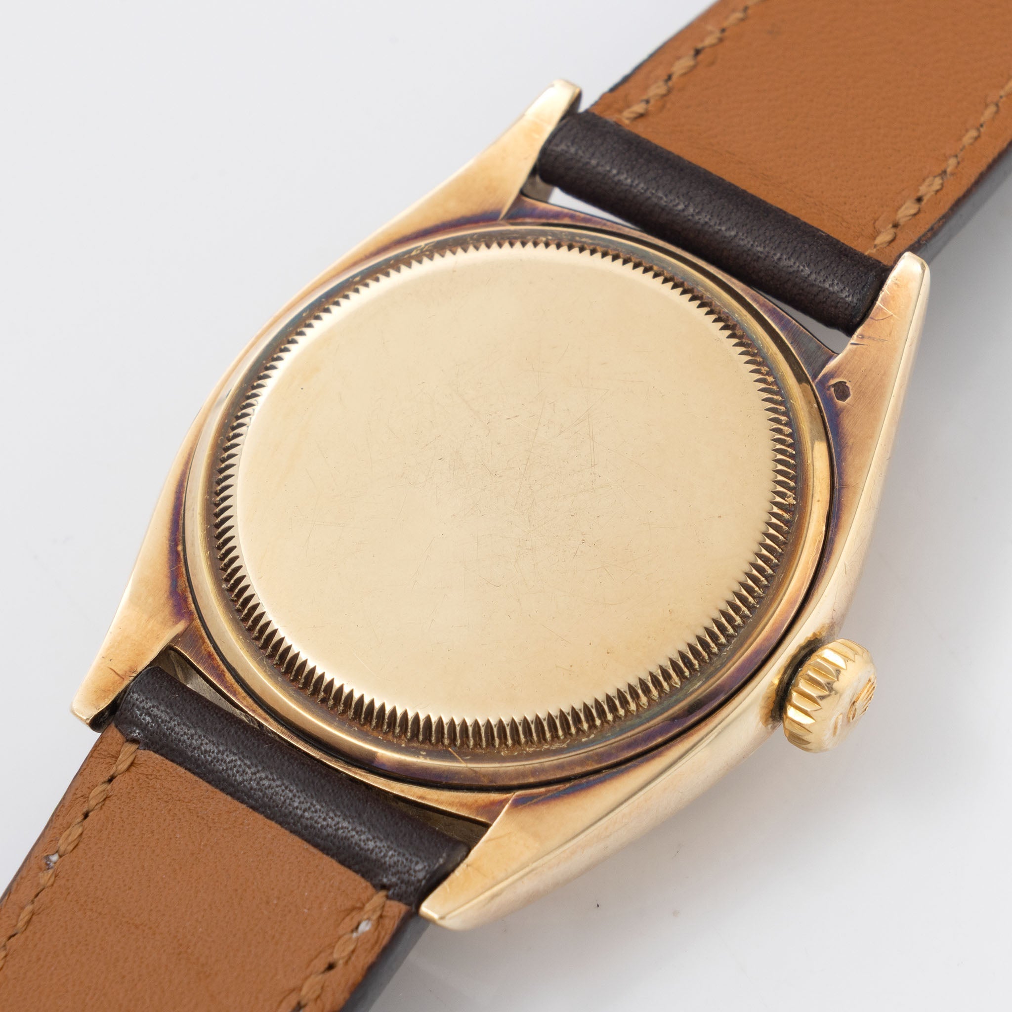 Rolex Datejust 6605 Circular Finished Champagne Dial in 14k yellow gold