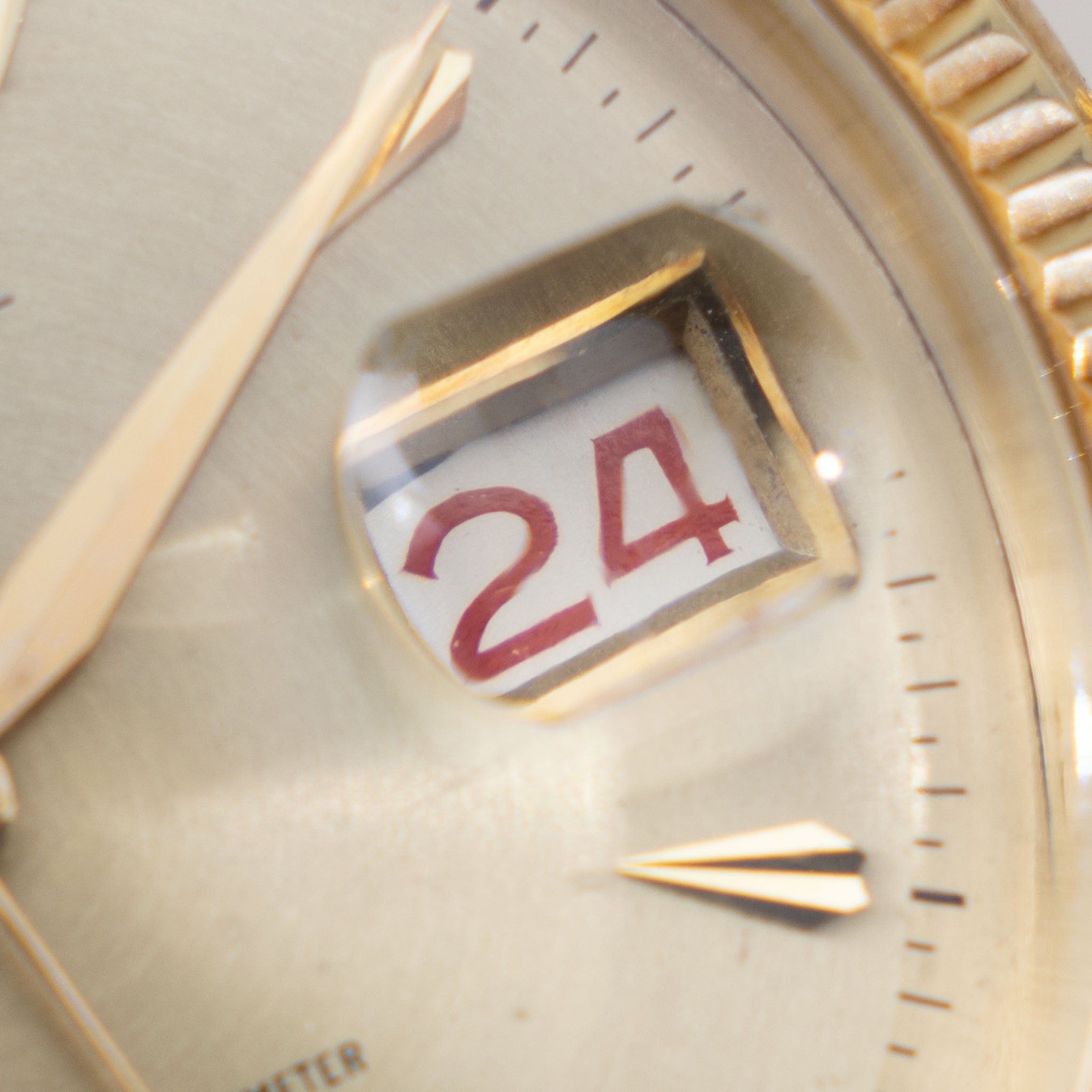 Rolex Datejust 6605 Circular Finished Champagne Dial in 14k yellow gold