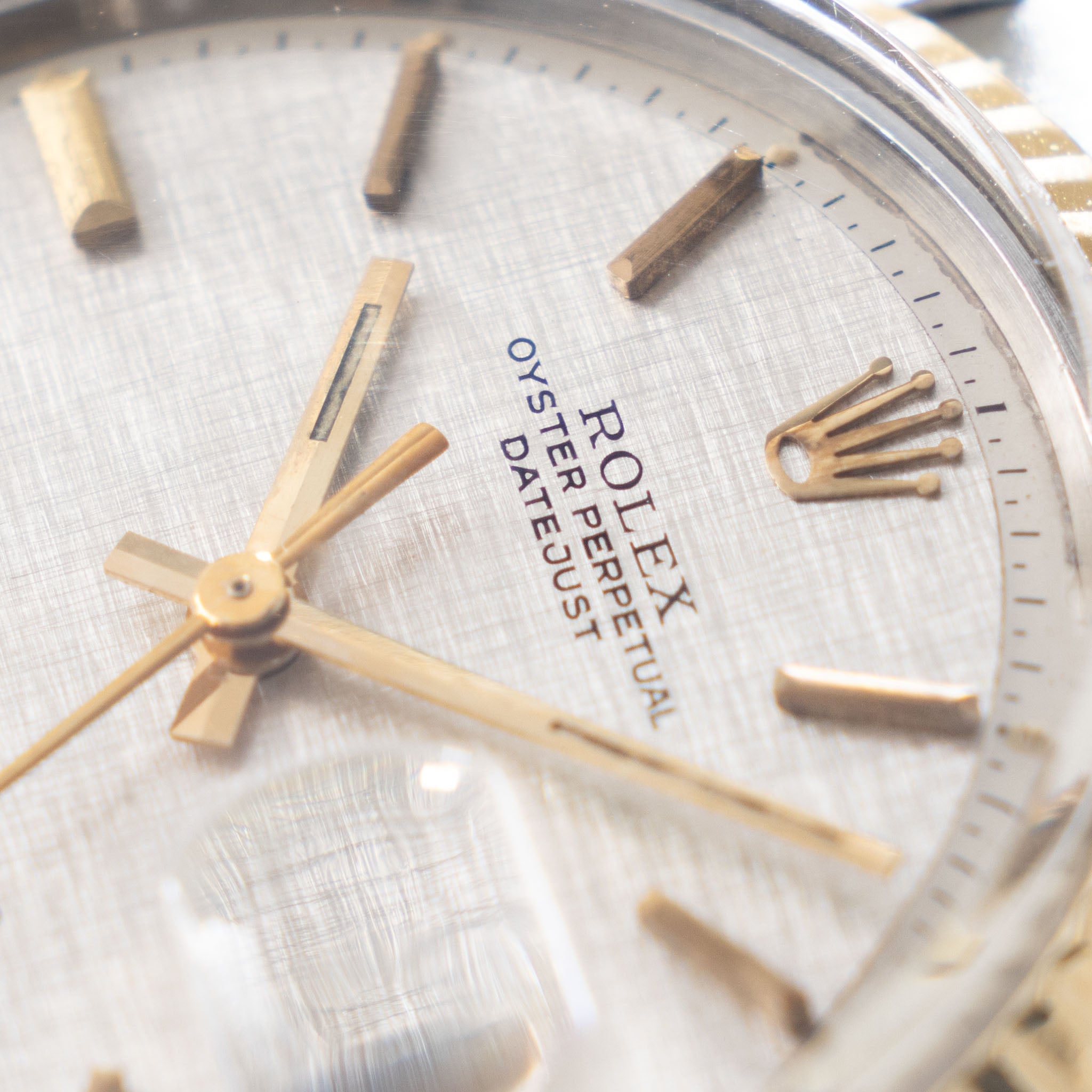 Rolex Datejust 1601/3 Silver Linen Dial in Steel and Gold