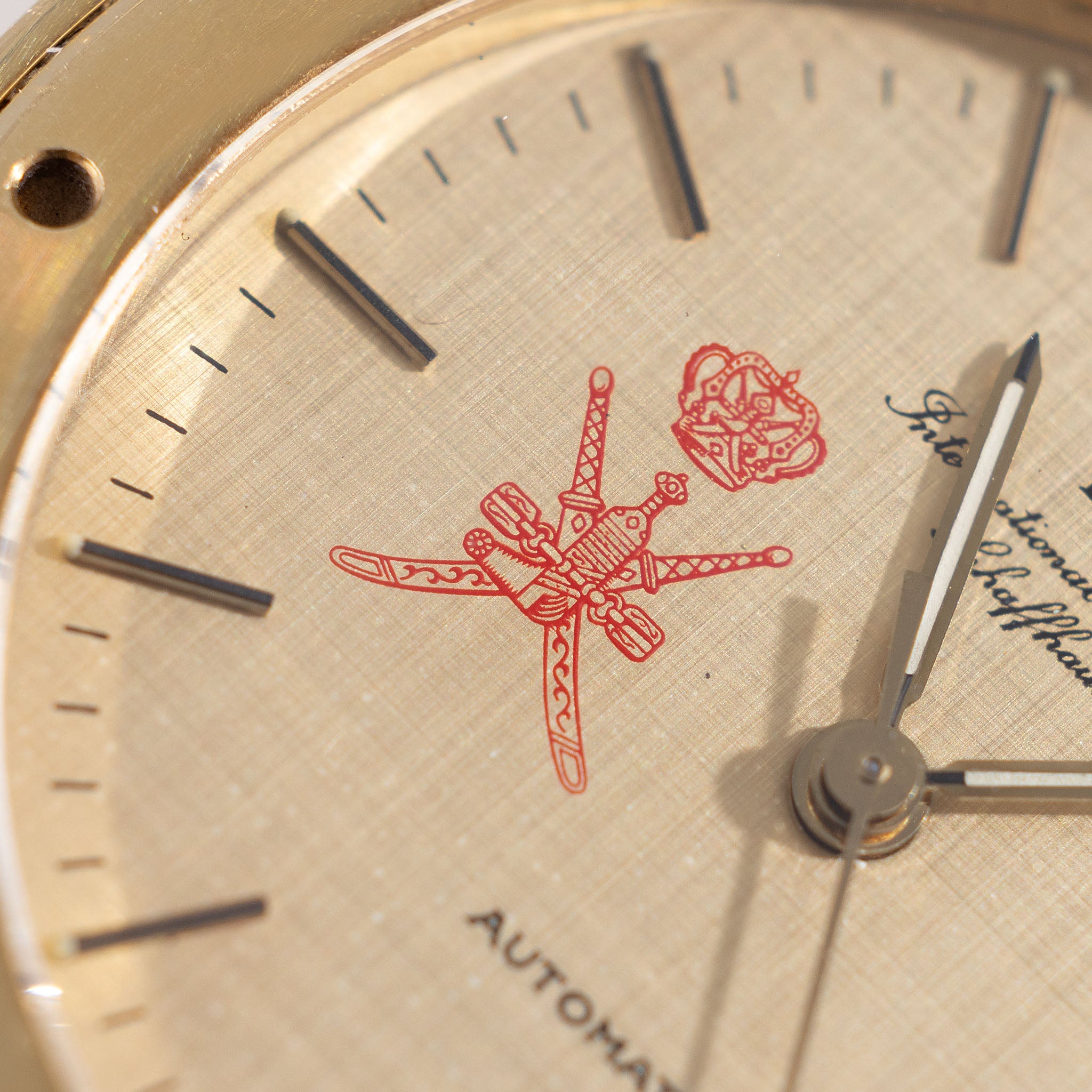 IWC Ingenieur SL Linen Khanjar Dial from original owner family with Box, Booklets , original certificate of origin and Provenance ref 9227 in 18 k yellow gold