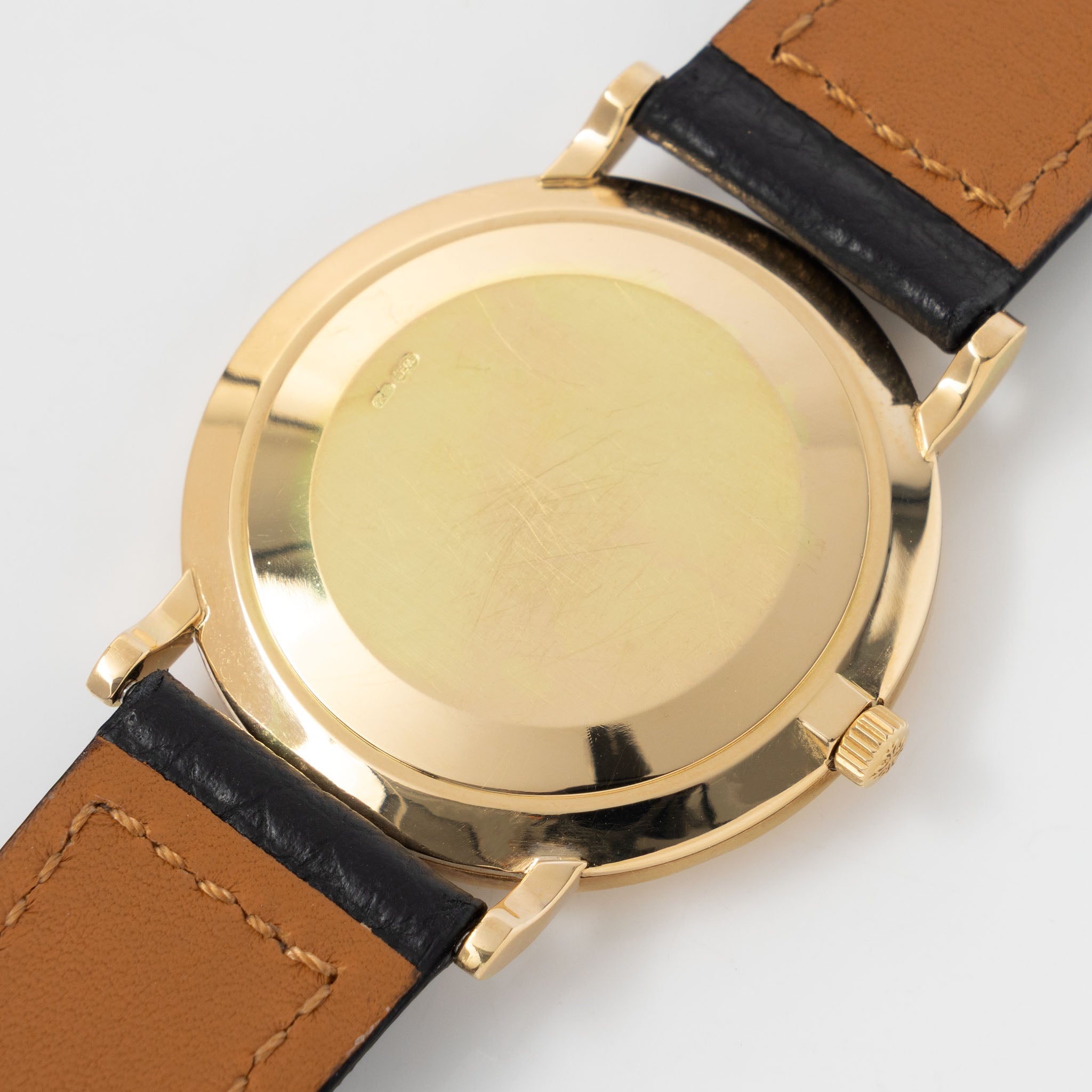 Patek Calatrava Porcelain dial , Clous de Paris 18k yellow gold case with extract from the  archives ref 3919