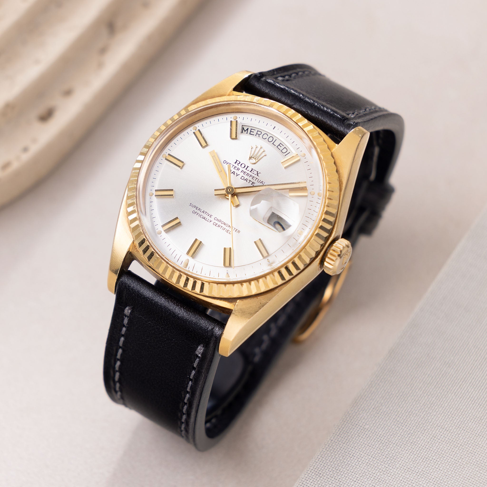 Rolex Day-Date 1803 Silver Wide-Boy Dial 18k Yellow Gold with Punched Guarantee Paper