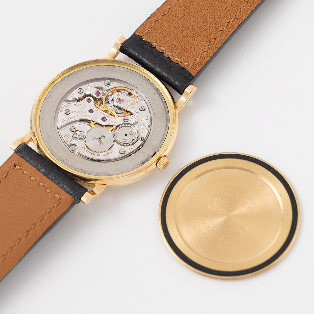 Patek Philippe Calatrava White Dial in 18 k Yellow Gold ref 3720J
