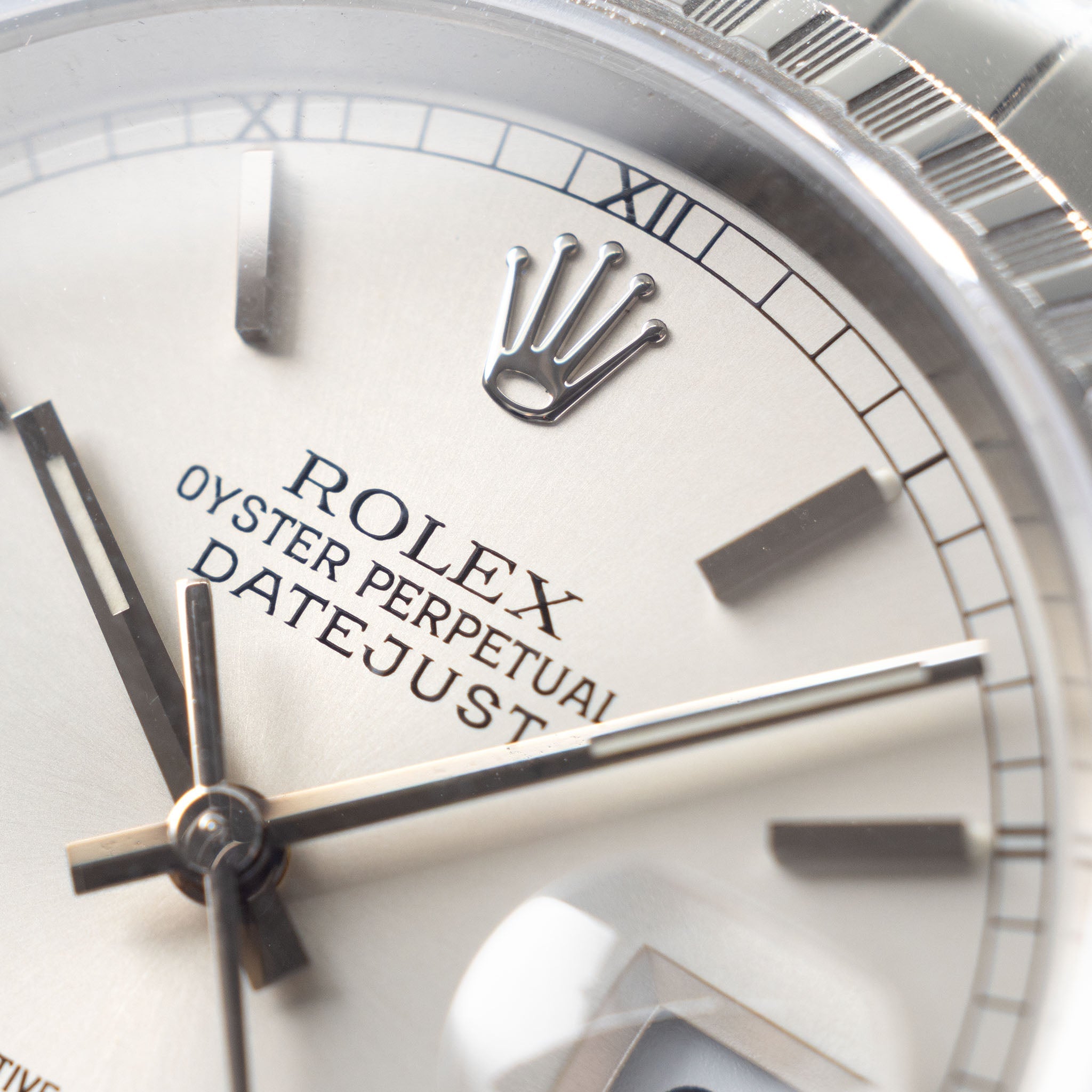 Rolex Datejust 16220 Khanjar Case-back, Khanjar Box and Paper Set