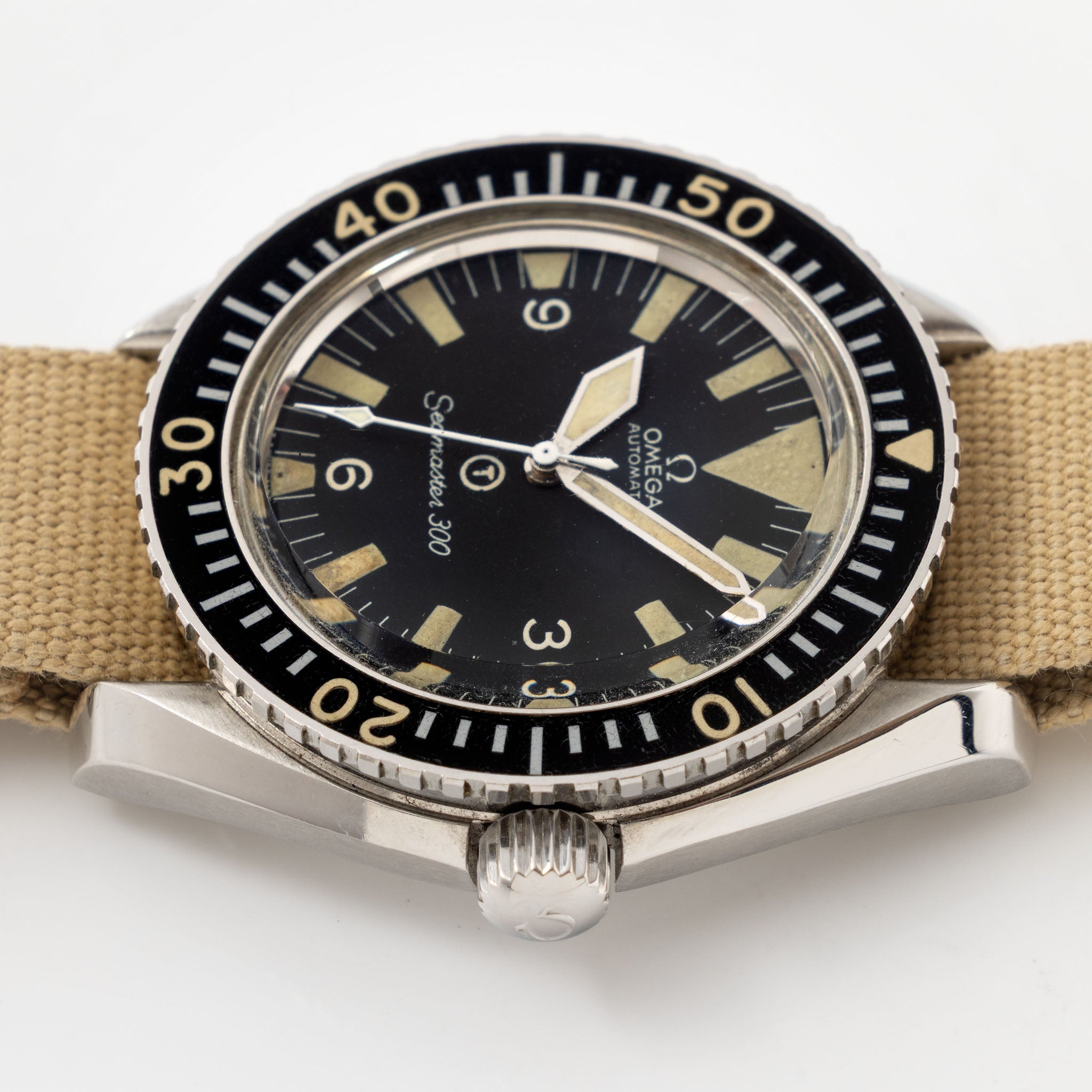 Omega Seamaster 300 British Royal Navy Issued ref. 165.024 Mil-spec Circle-T Dial