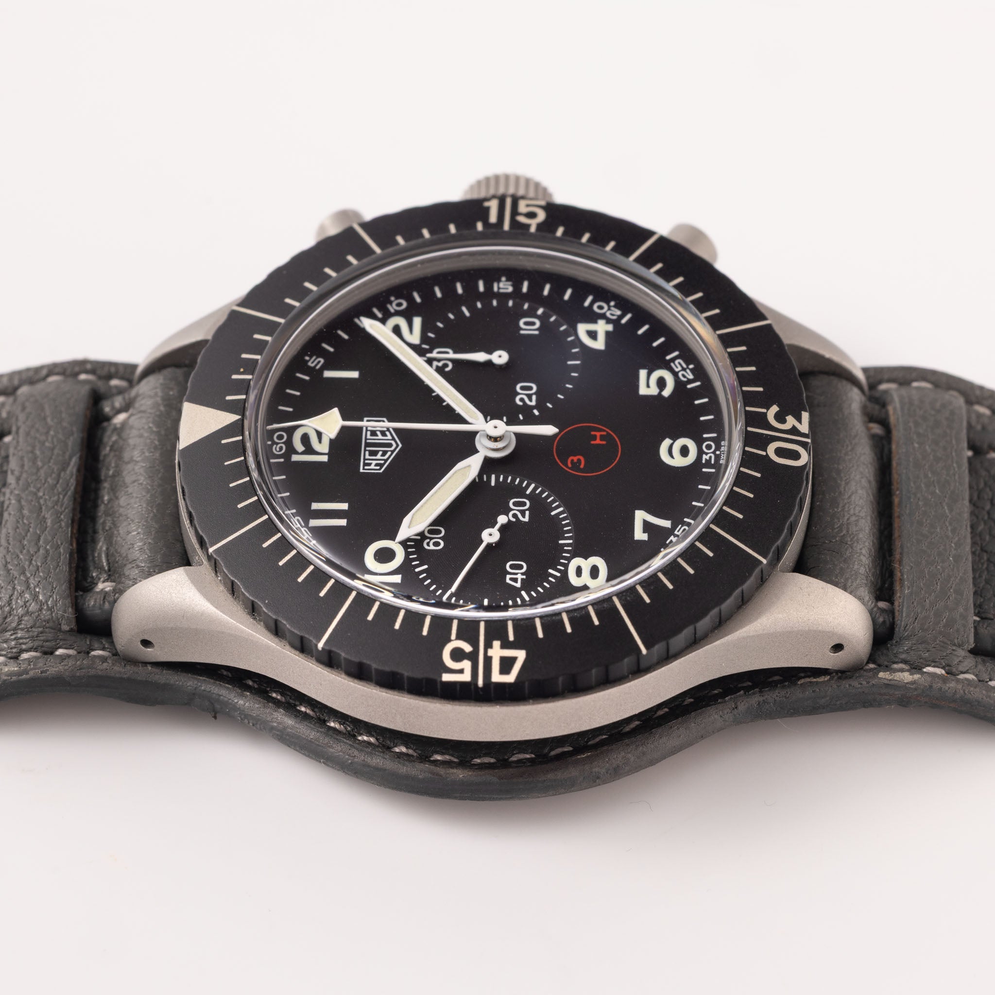 Heuer Bund Chronograph 3H dial  ref 1550 SG