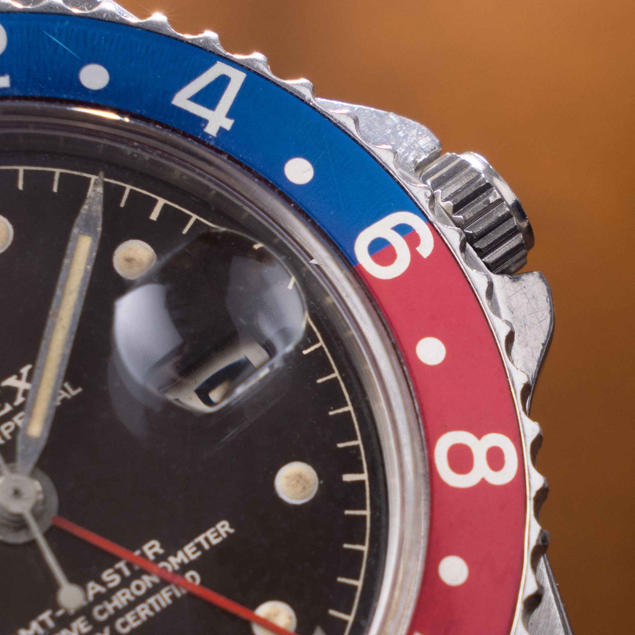 Rolex GMT-Master 1675 Tropical Brown Gilt Chapter Ring Dial Pointed Crown Guard Case