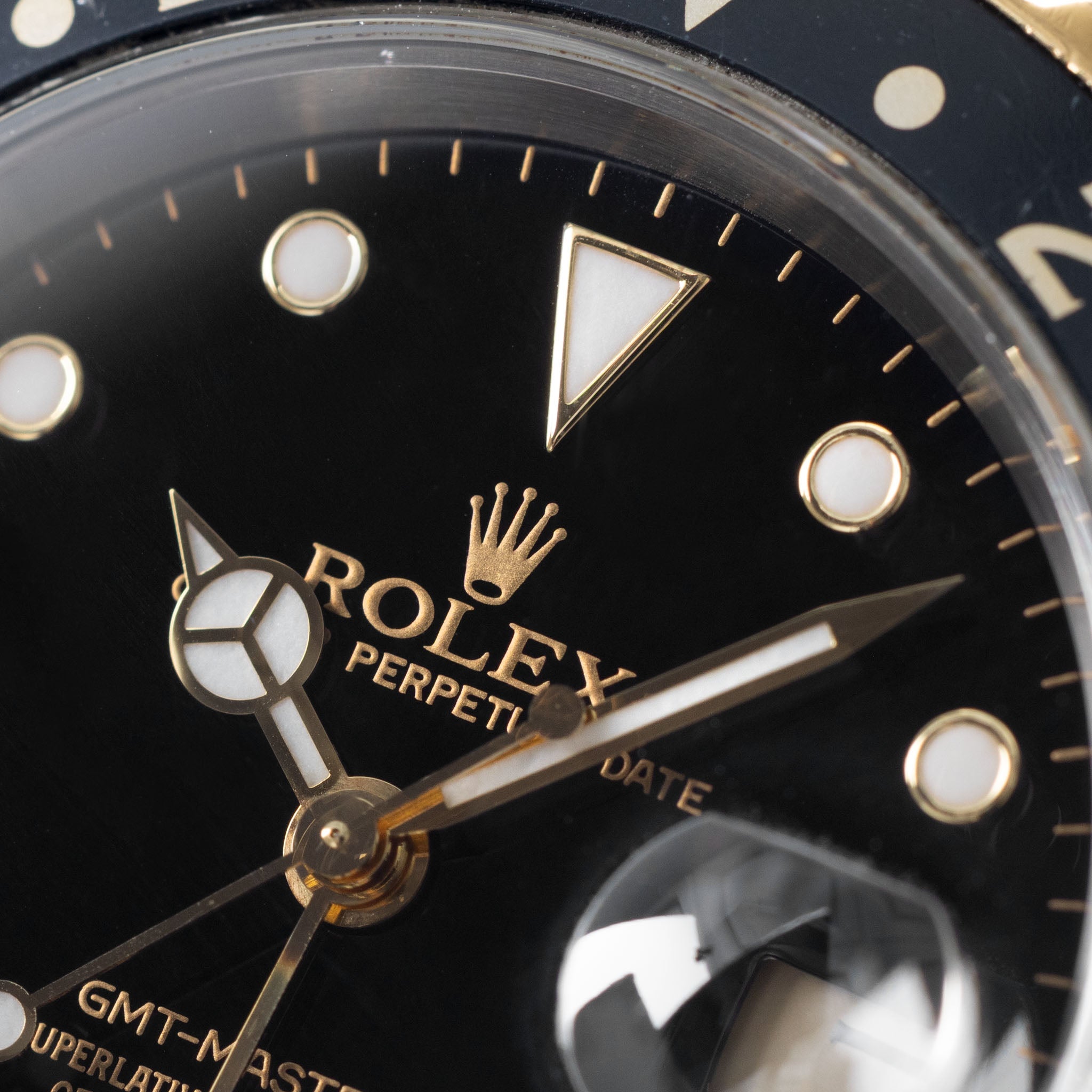 Rolex GMT-Master II 16713 Black Swiss made Dial in steel and gold