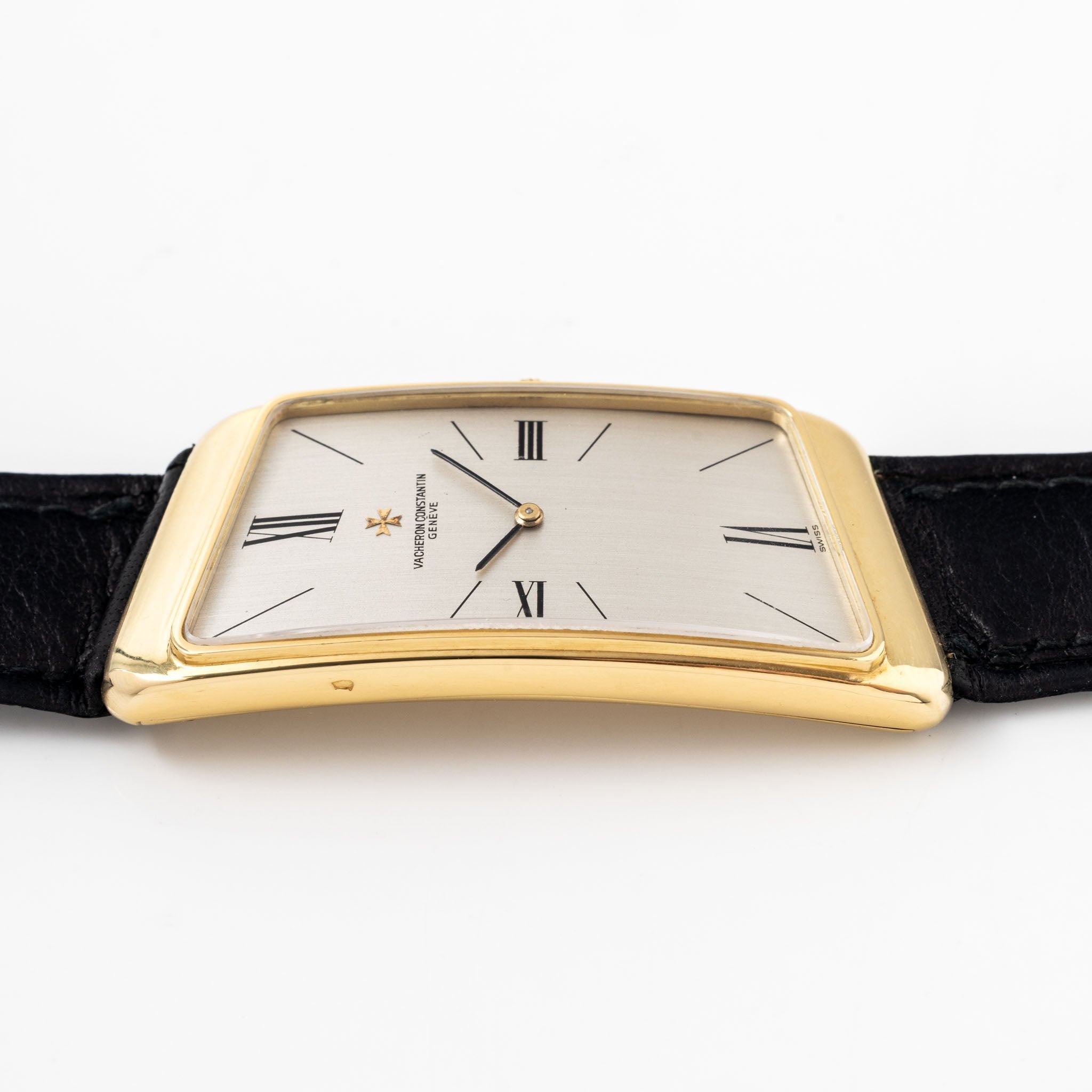 Vacheron Constantin Prestige De la France 1972 Asymmetric in 18k Yellow Gold
