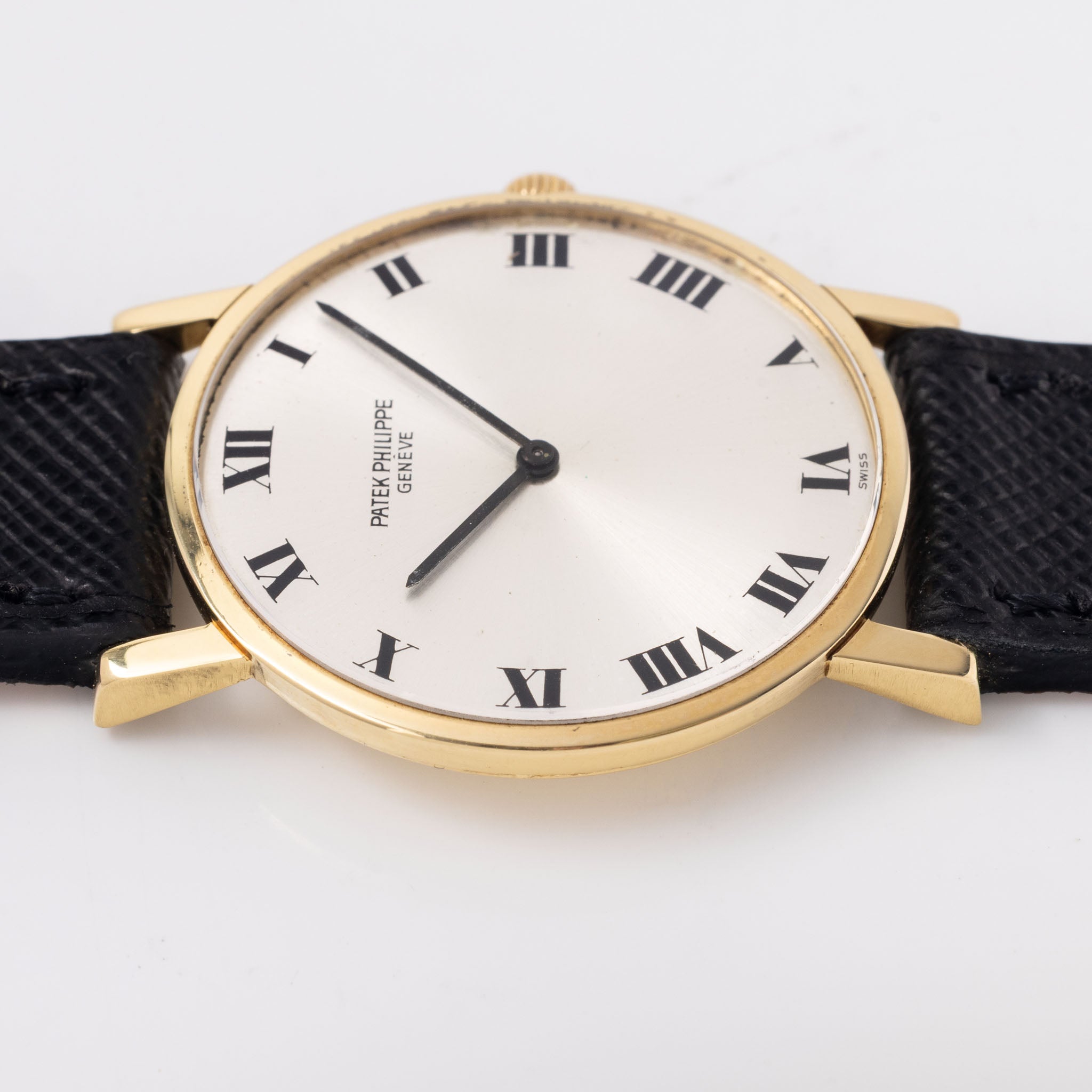 Patek Philippe Calatrava in 18k Yellow Gold Silver Soleil Dial ref. 3470 Ultra-Thin