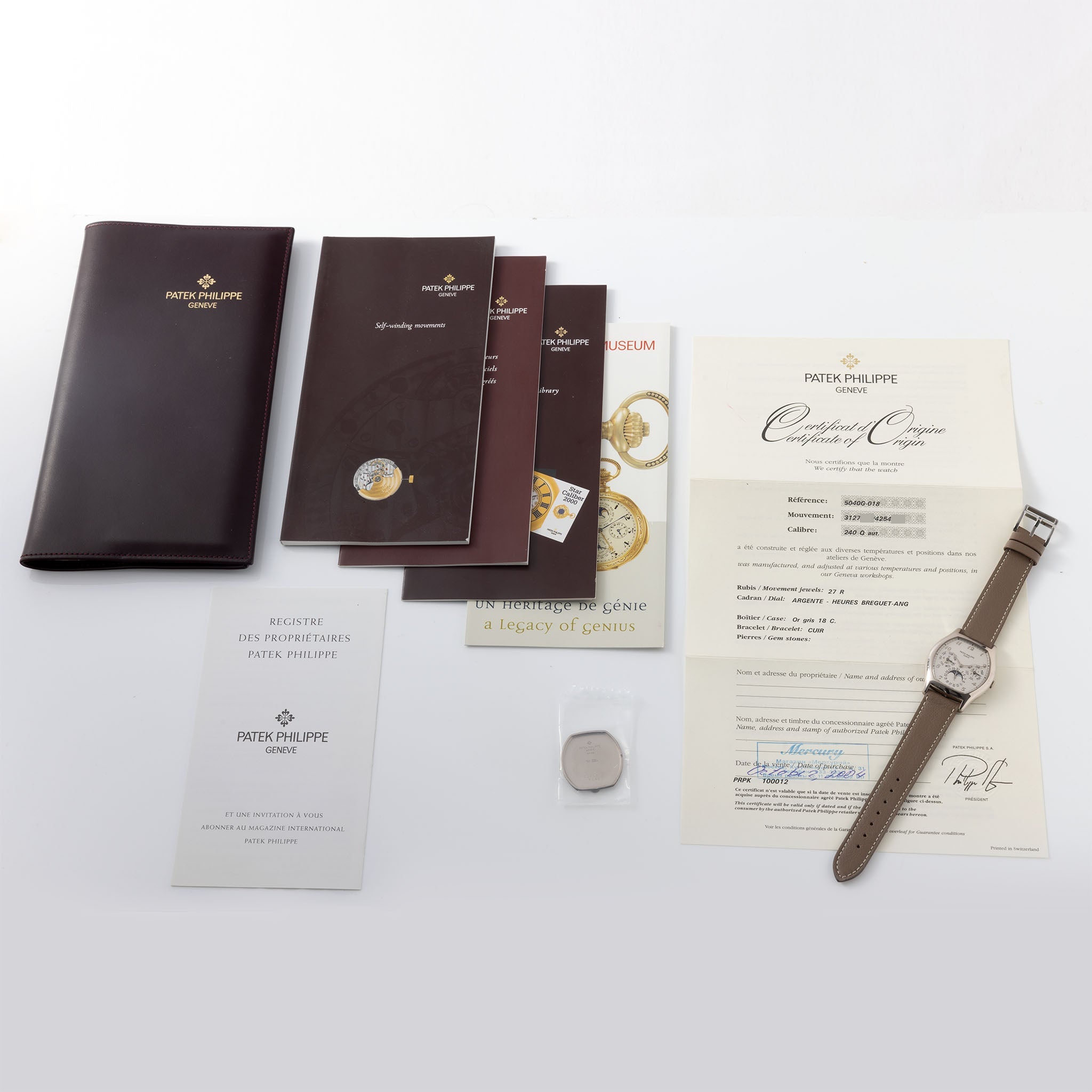 Patek Philippe Perpetual calendar ref 5040G white gold box and paper set