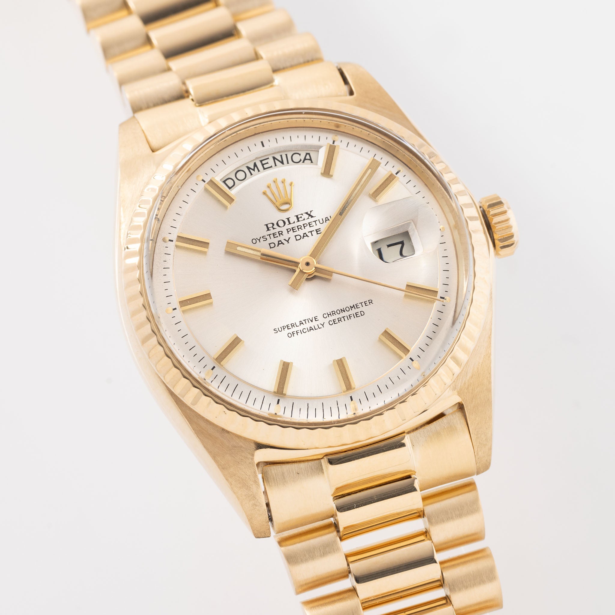 Rolex Day-date silver wideboy dial in 18 k yellow gold ref 1803