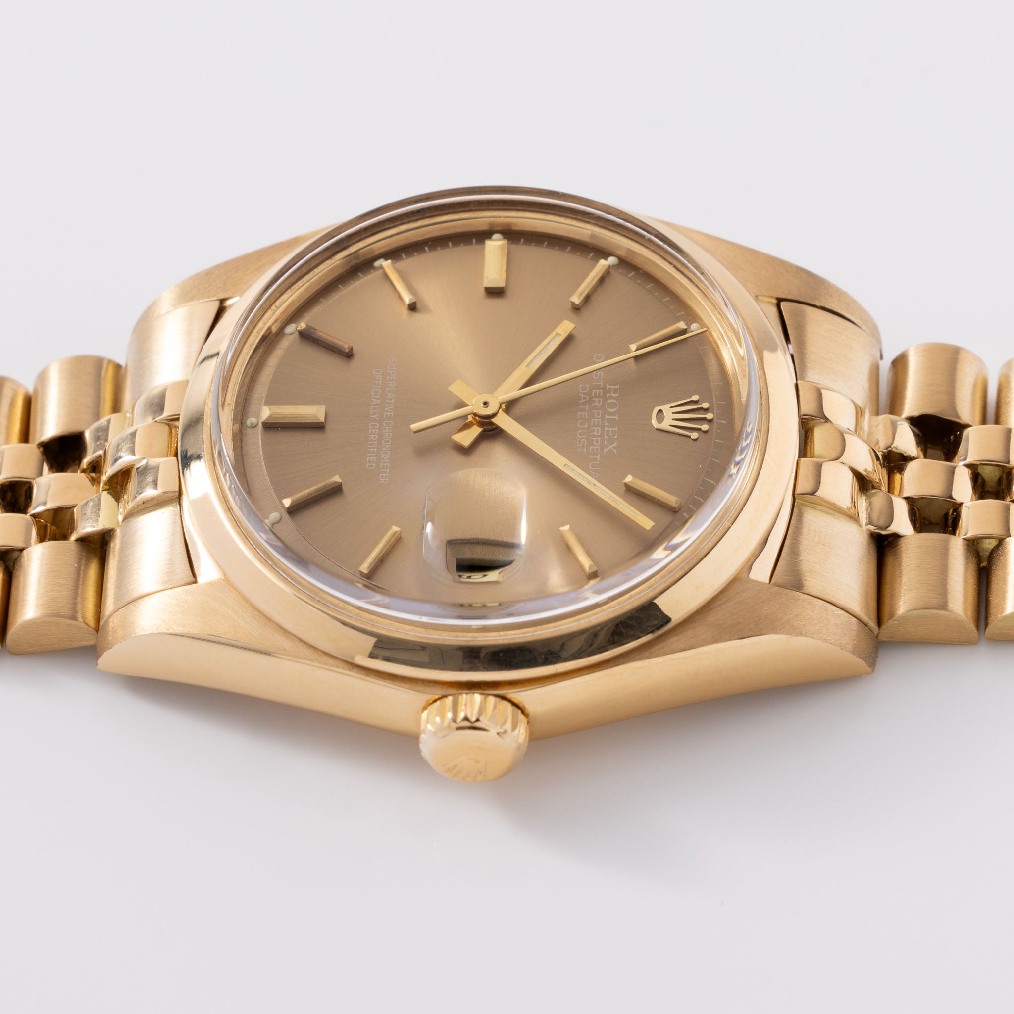 Rolex Datejust Referenz 1600/8 mit Cappuccino Zifferblatt in 18 Karat Gold