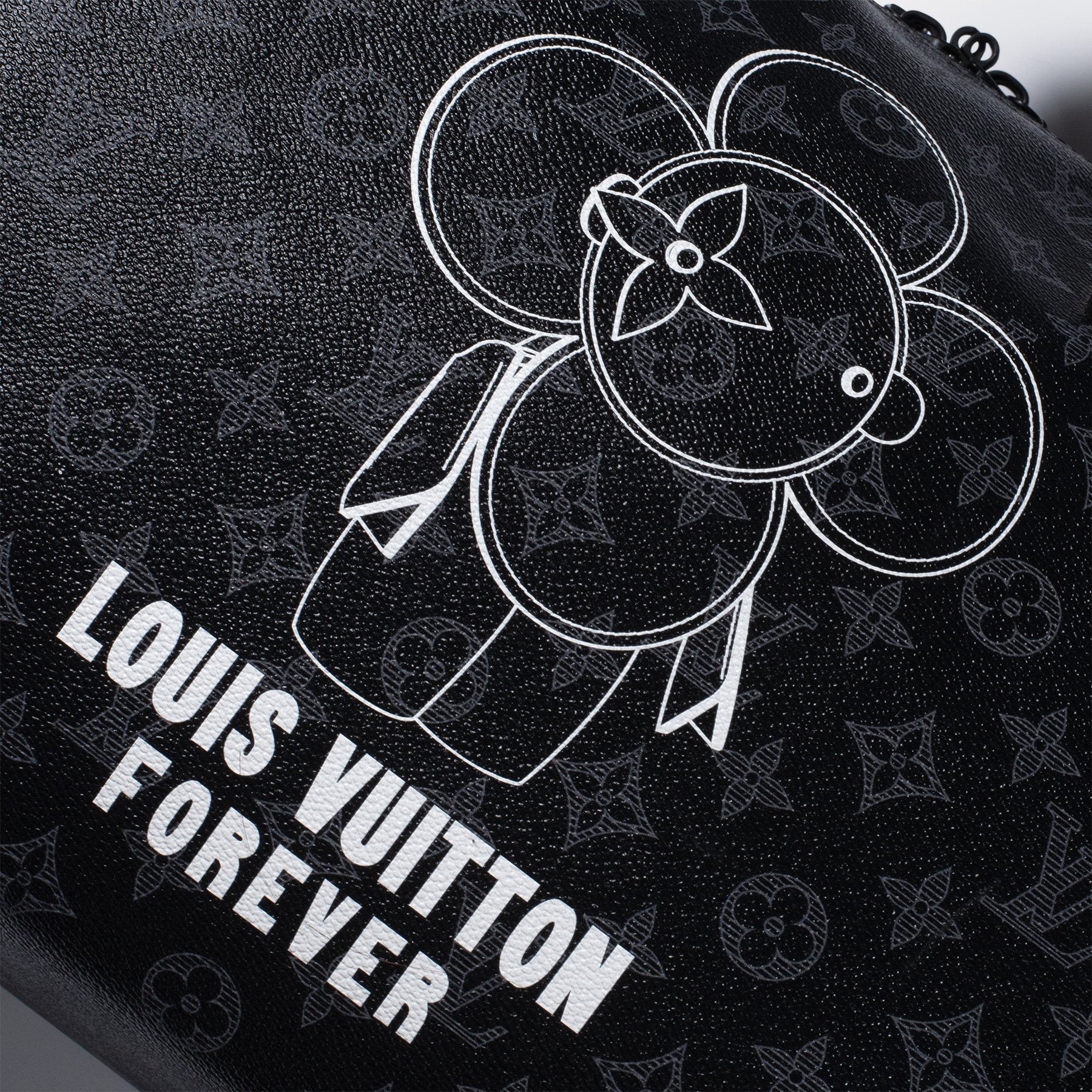 Louis Vuitton Keepall Vivienne Forever Monogram Eclipse 50 Tasche