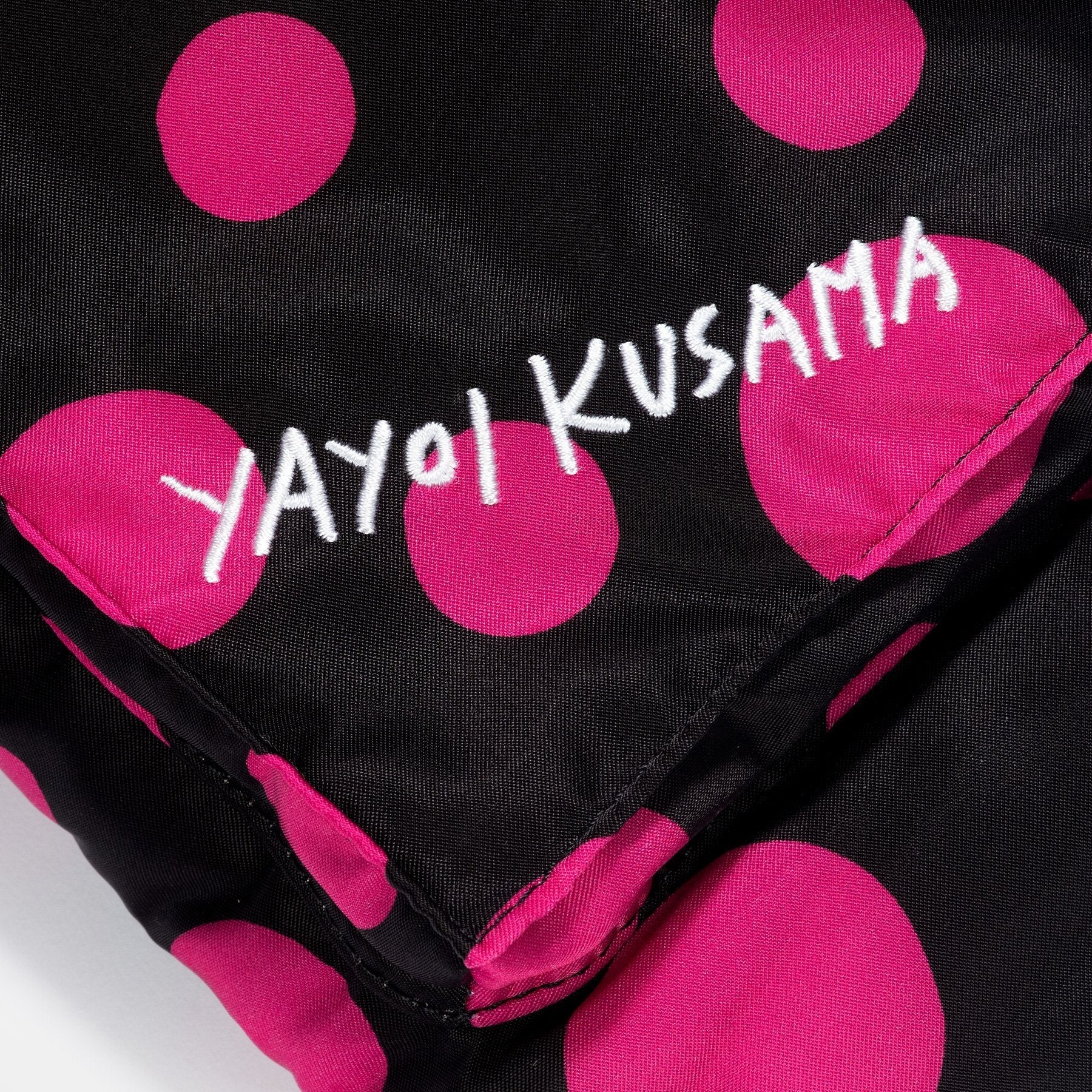 PORTER YOSHIDA X YAYOI KUSAMA HELMET BAG PINK DOTS