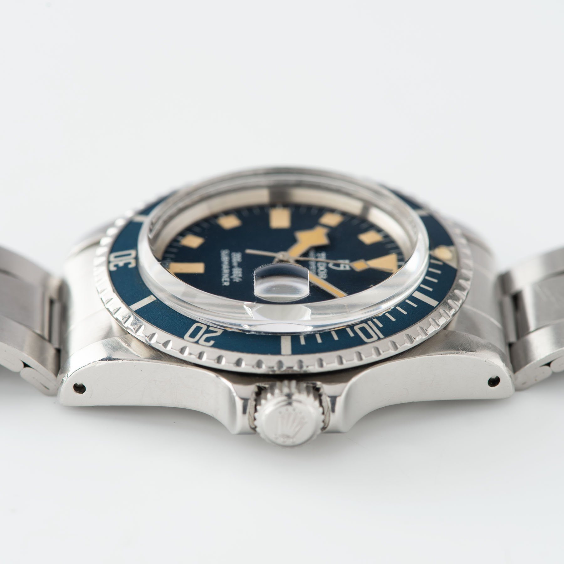 Tudor Submariner Date Blue Snowflake 9411/0  40mm steel case