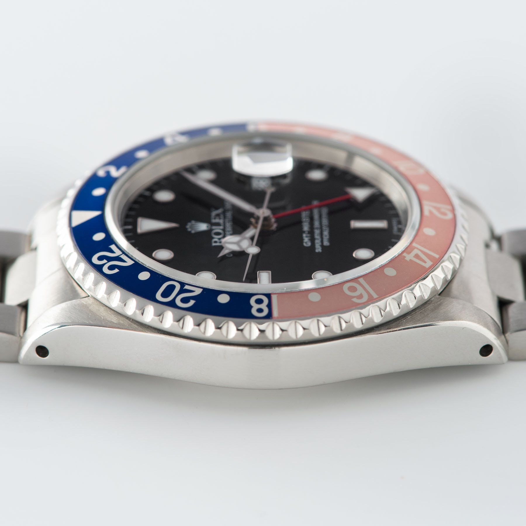 Rolex GMT-Master 16700 Pepsi Swiss Only Dial