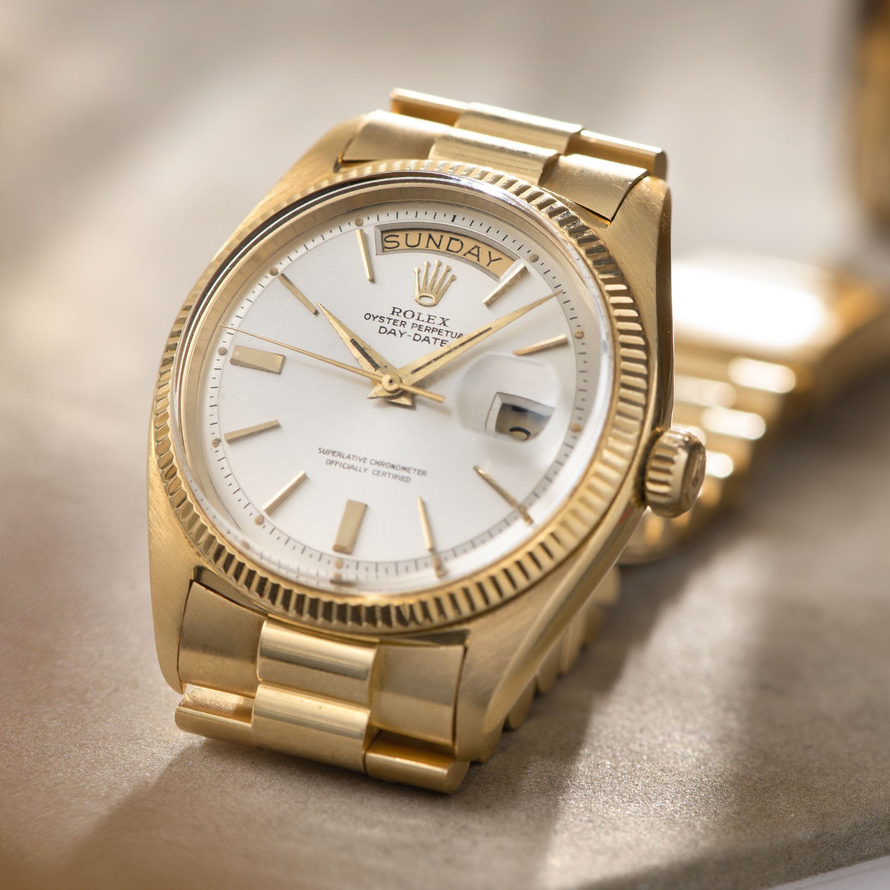 Rolex Day-Date Silver sunburst Swiss Only Dial Yellow Gold 1803