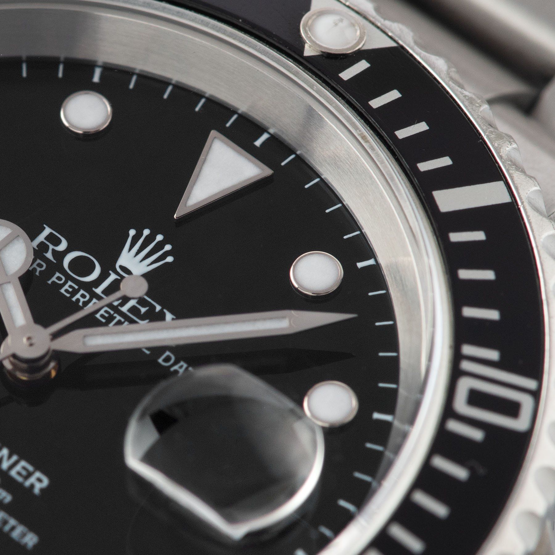 Rolex Submariner Date Reference 16610