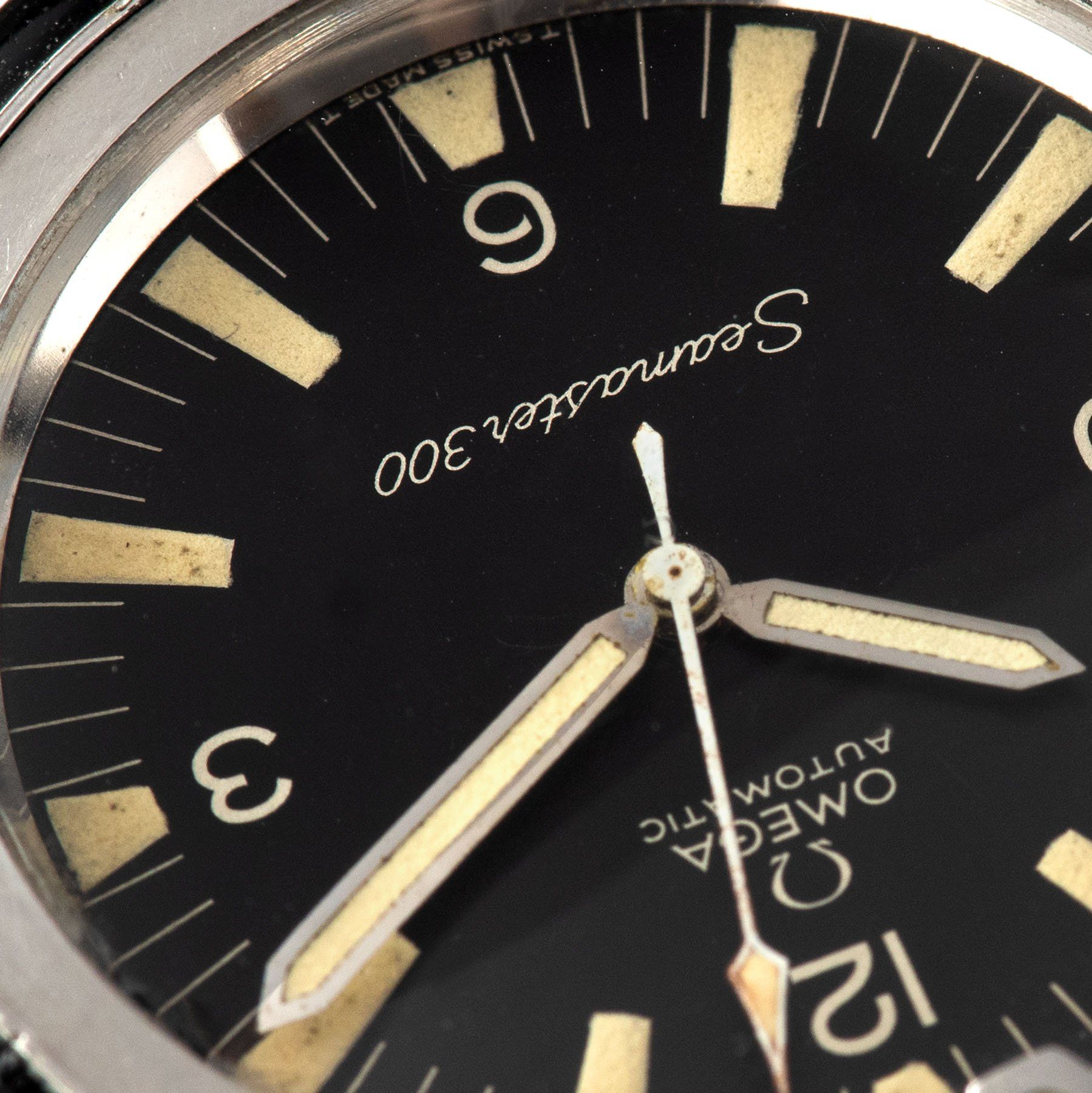 Omega Seamaster 300 165.014 Bakelite Bezel