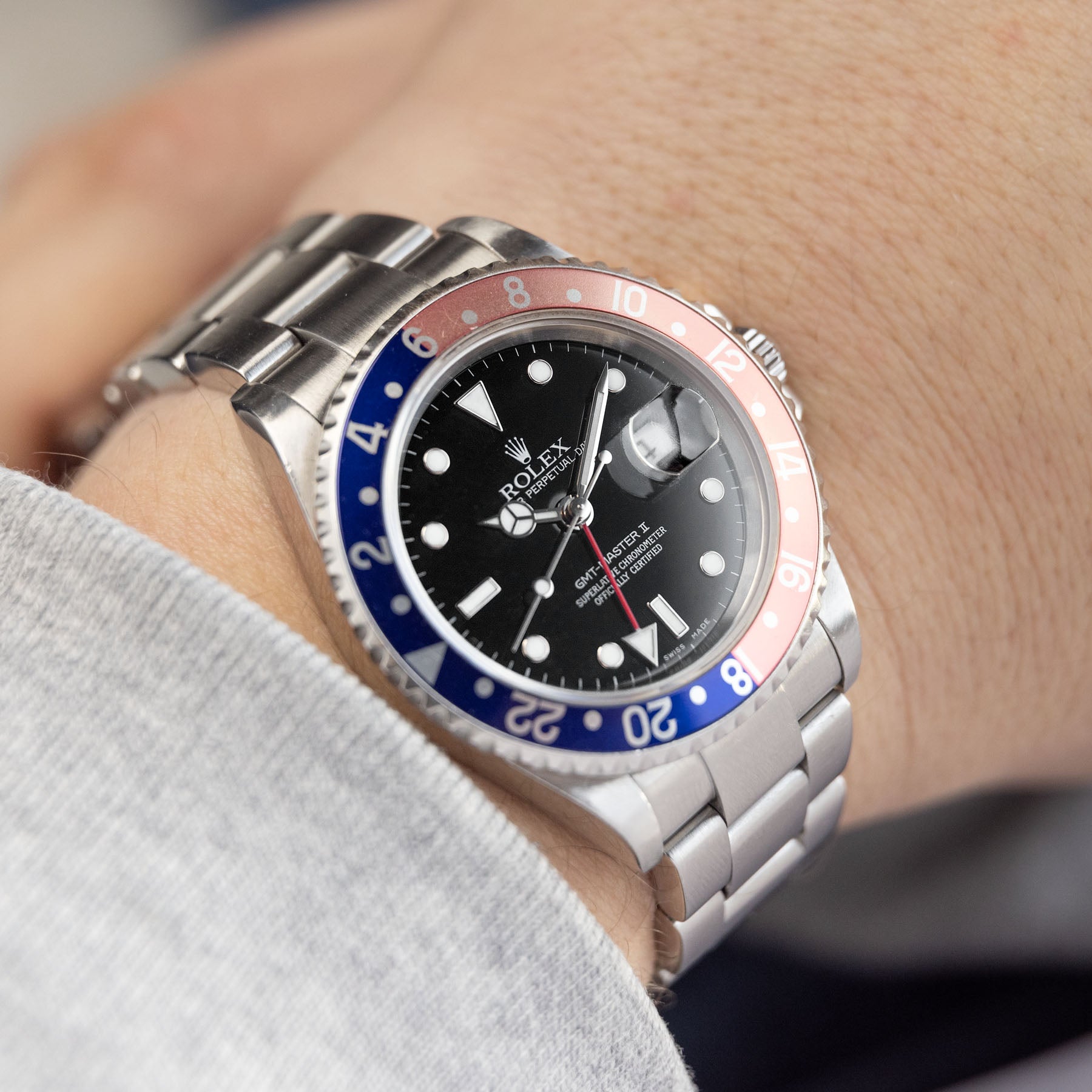 Rolex GMT-Master 2 16710 Pepsi Bezel