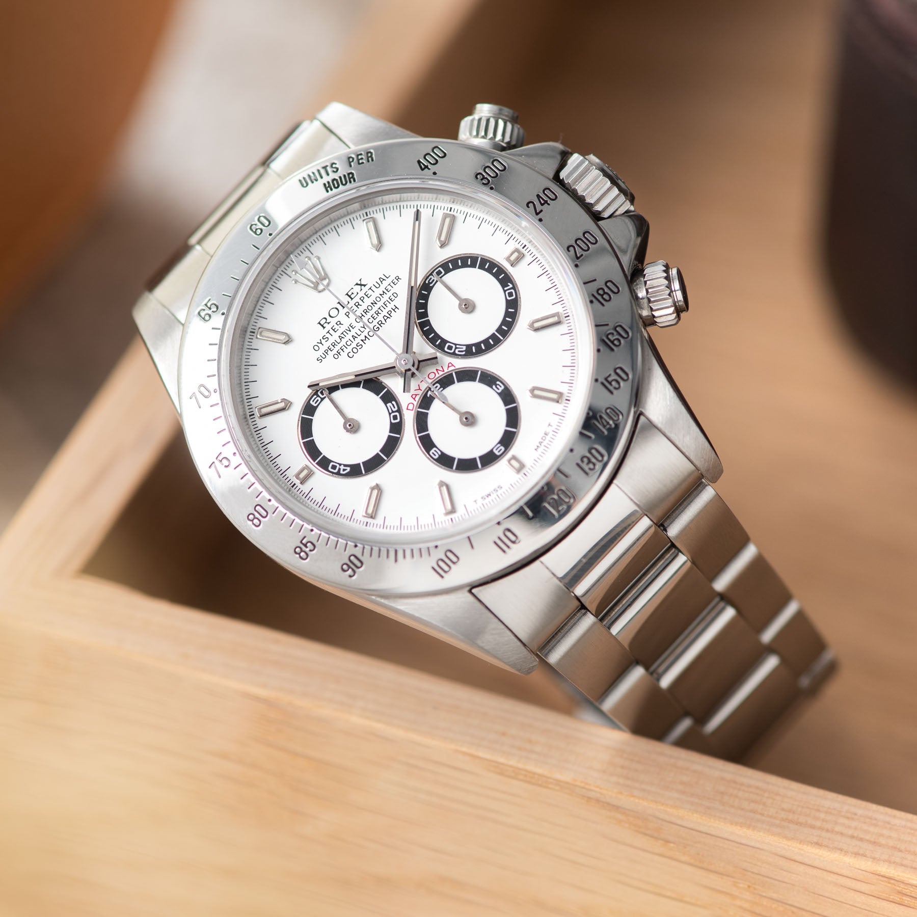 Rolex Daytona Steel 16520 White Dial Box and Papers