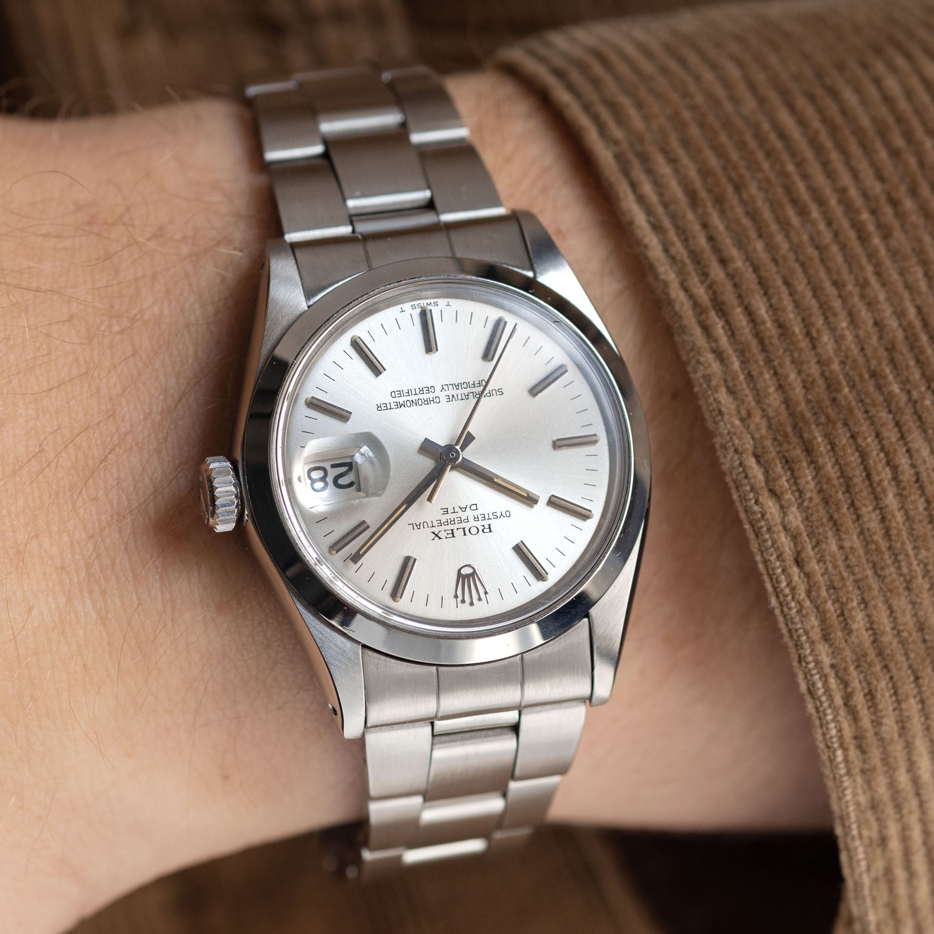 Rolex Oyster Perpetual Date 1500 Silver Soleil Dial 