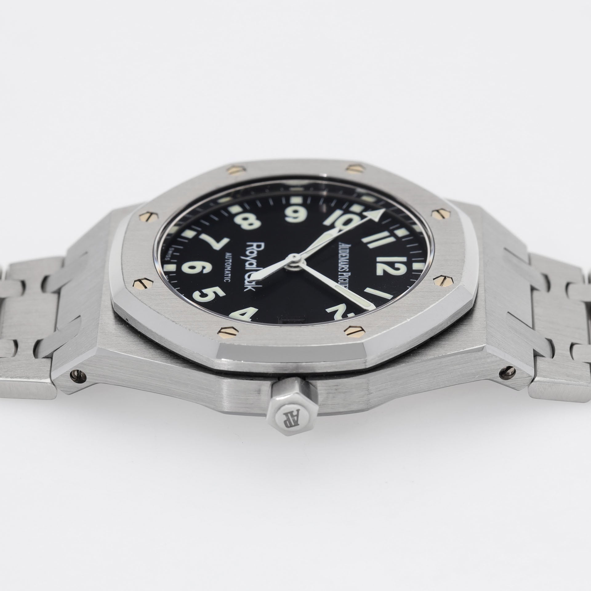 Audemars Piguet Royal Oak 14790 military Zifferblatt