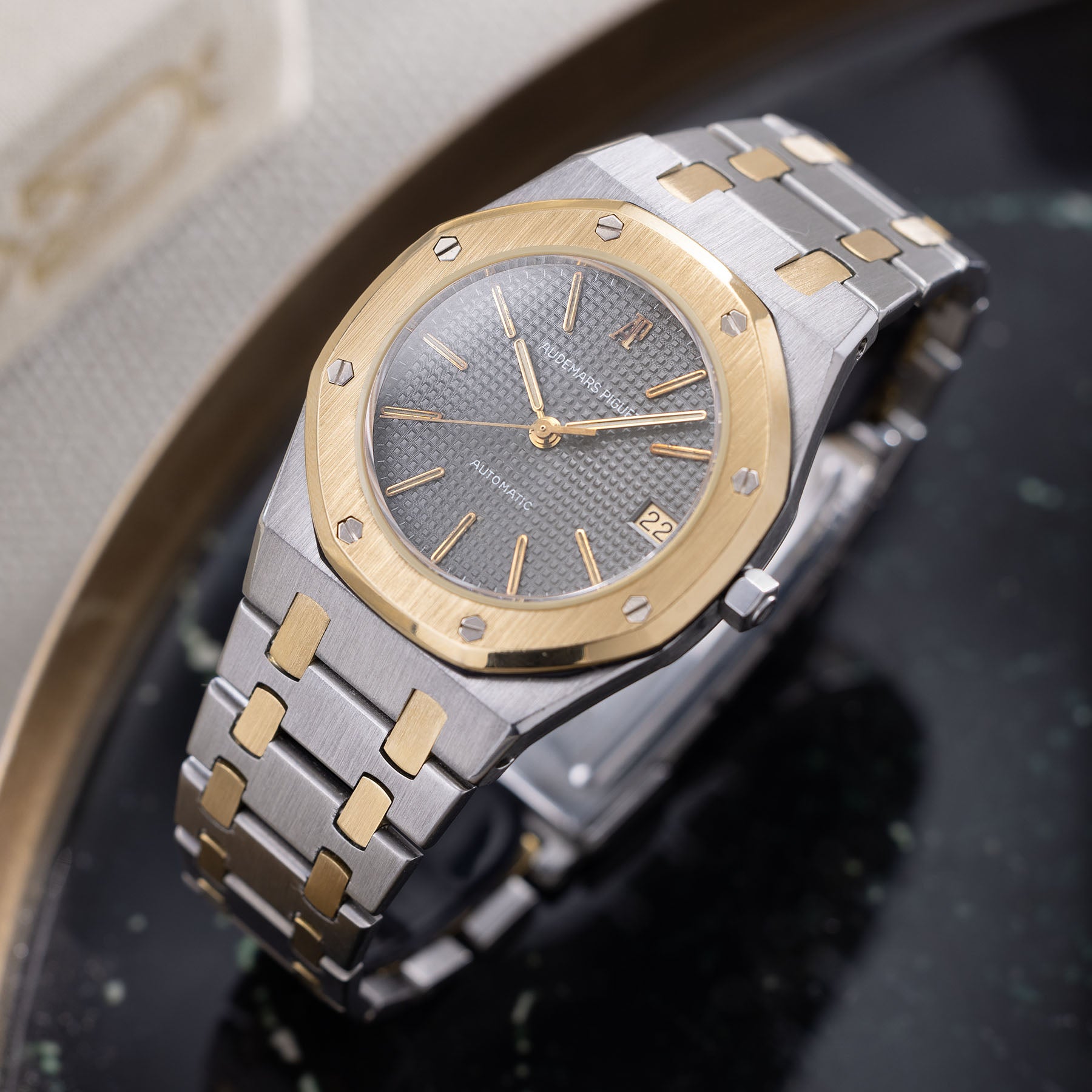 AUDEMARS PIGUET ROYAL OAK 4100SA GRAUES ZIFFERBLATT