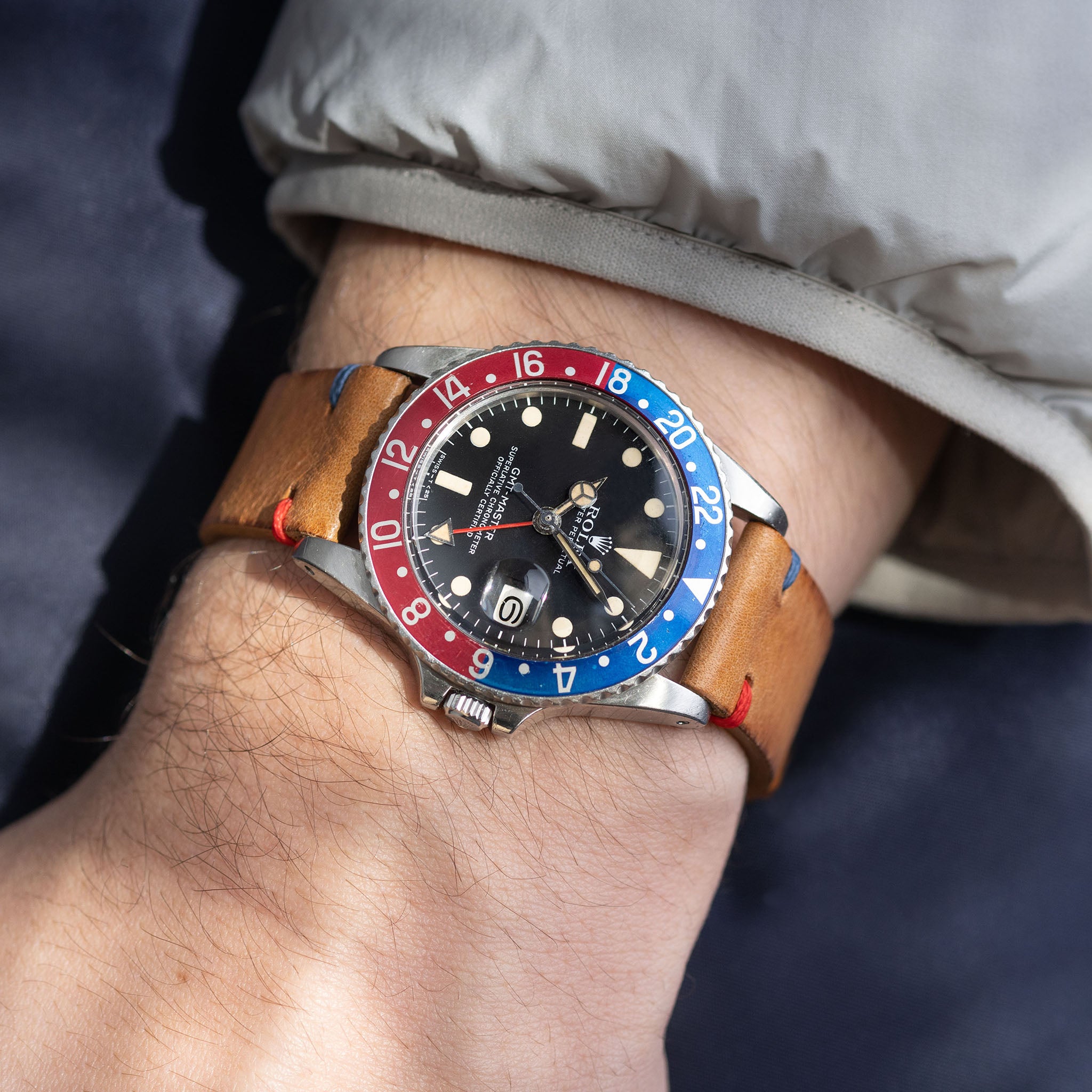 Rolex GMT-Master 1675 MK4 Box und Papiere im Kuratierten Style Set